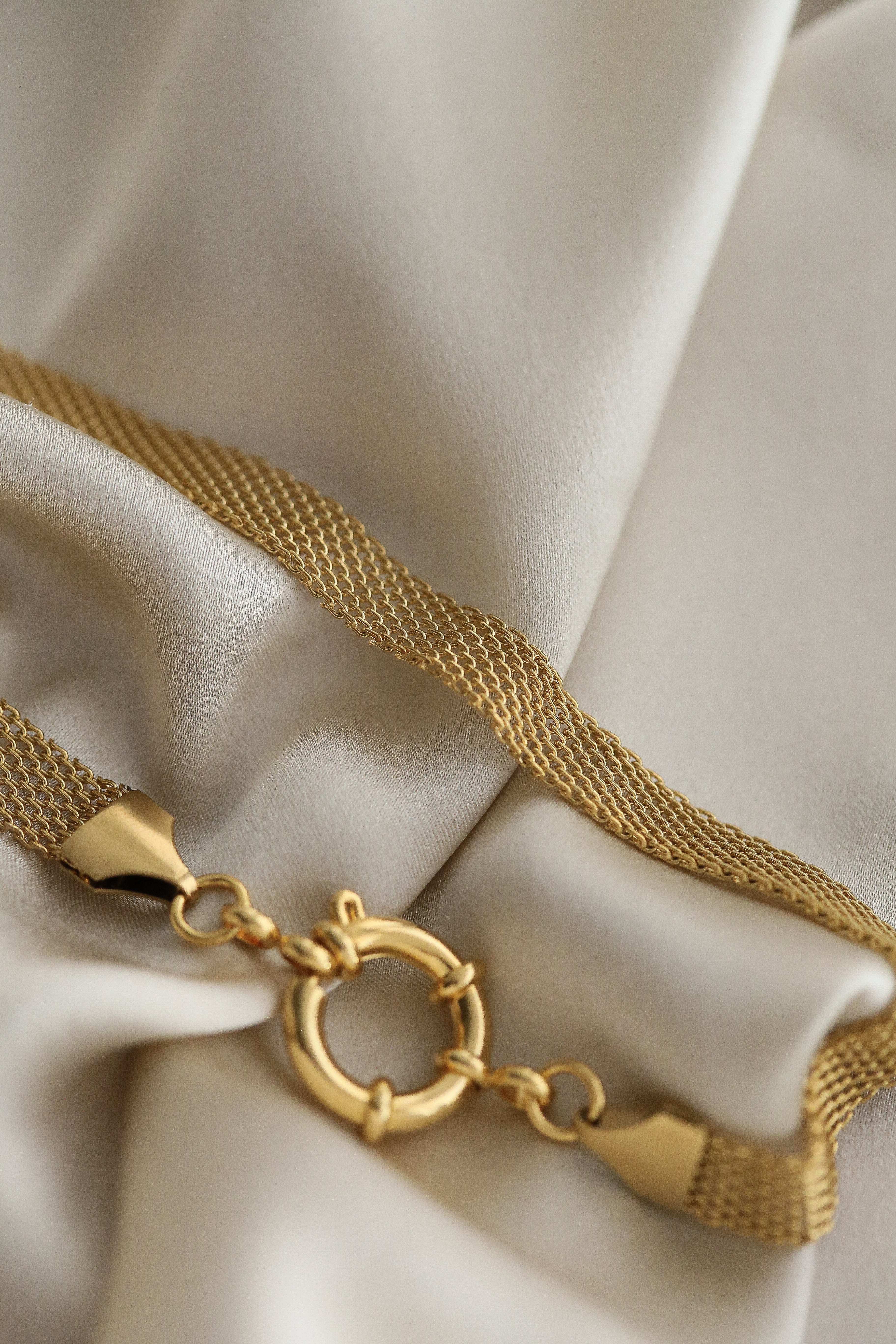 Kayla Necklace - Boutique Minimaliste has waterproof, durable, elegant and vintage inspired jewelry