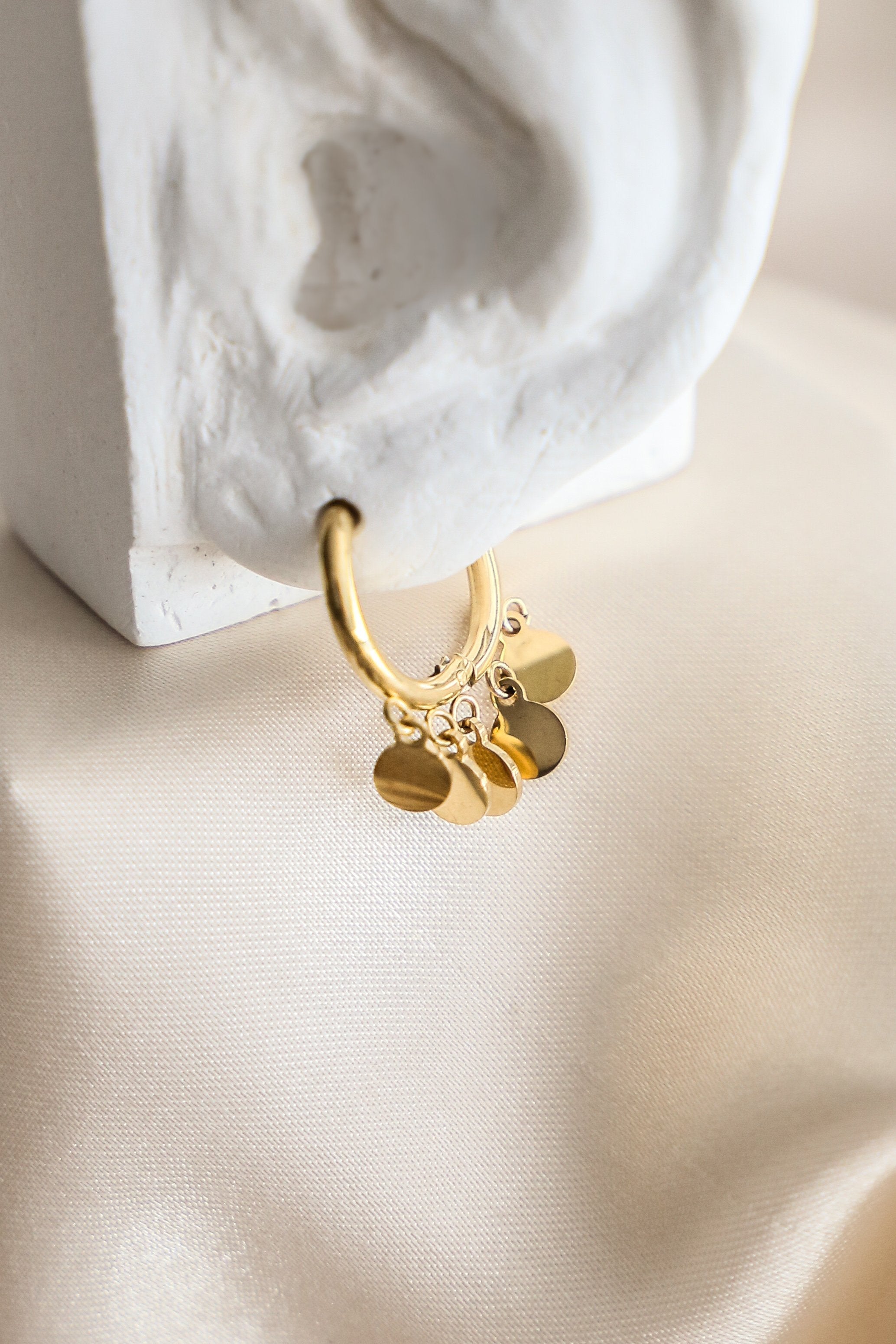 Kendall Hoop Earrings - has waterproof, durable, elegant and vintage inspired jewelry