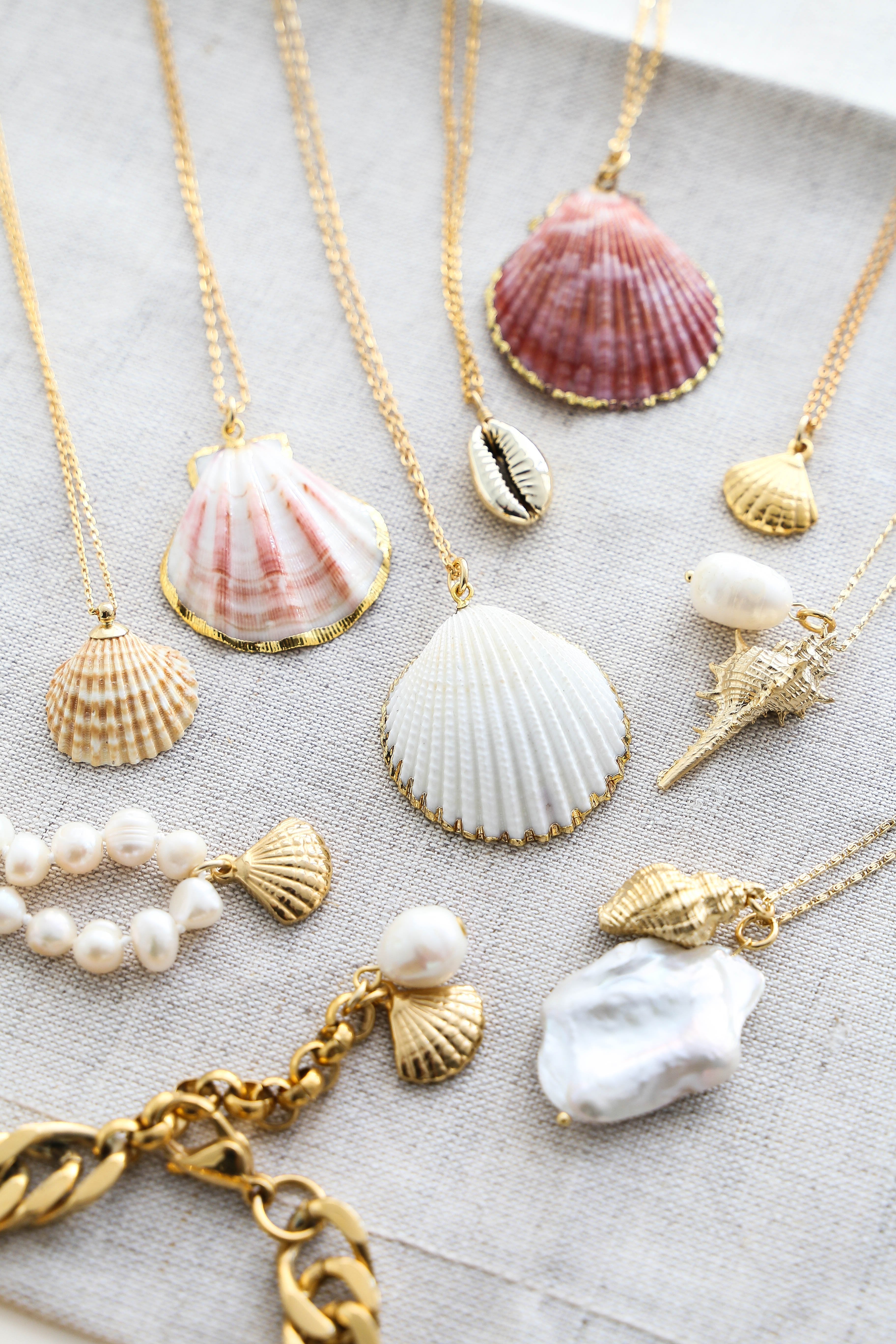 La Mer Necklace - has waterproof, durable, elegant and vintage inspired jewelry