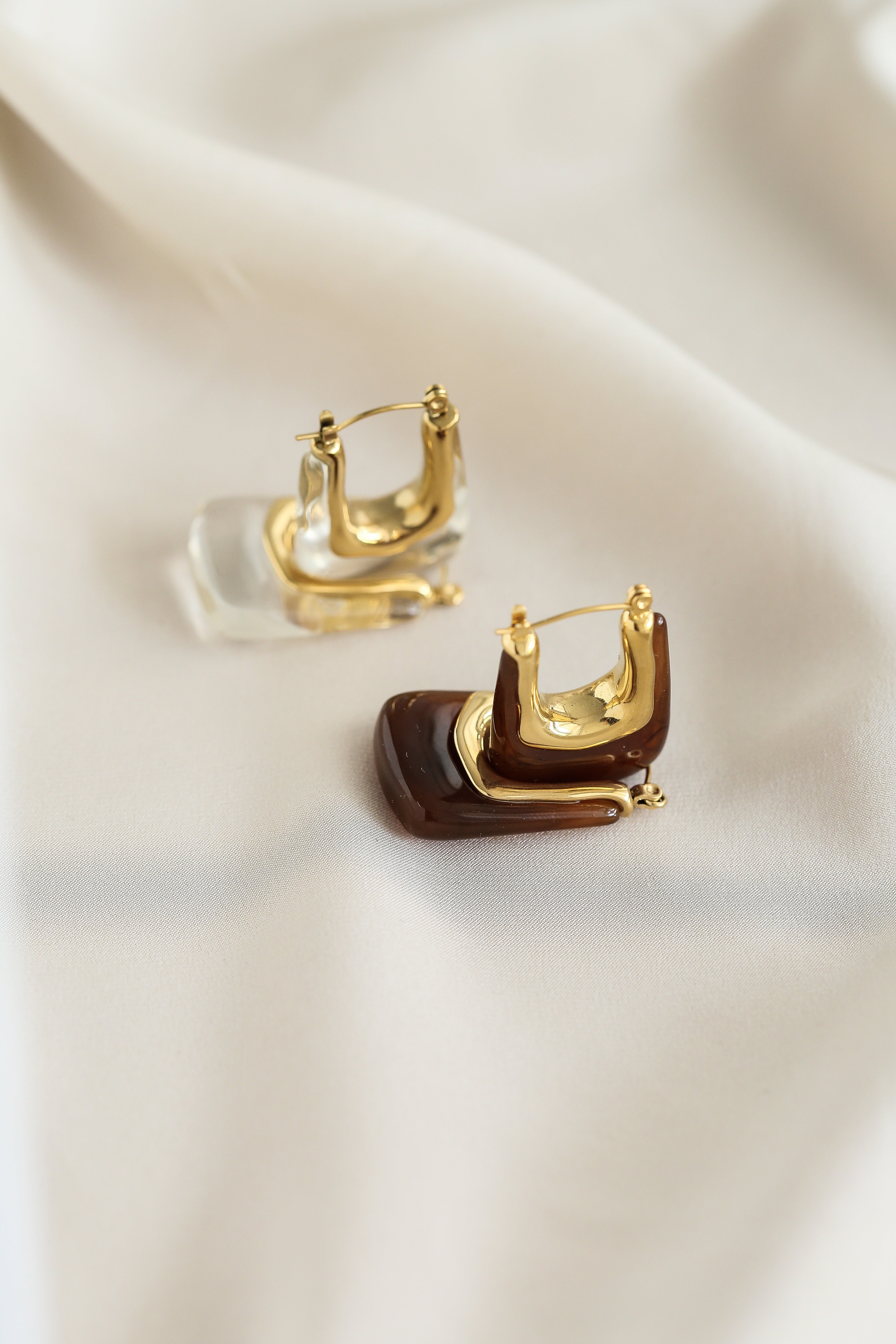Layla Hoop Earrings - Boutique Minimaliste has waterproof, durable, elegant and vintage inspired jewelry