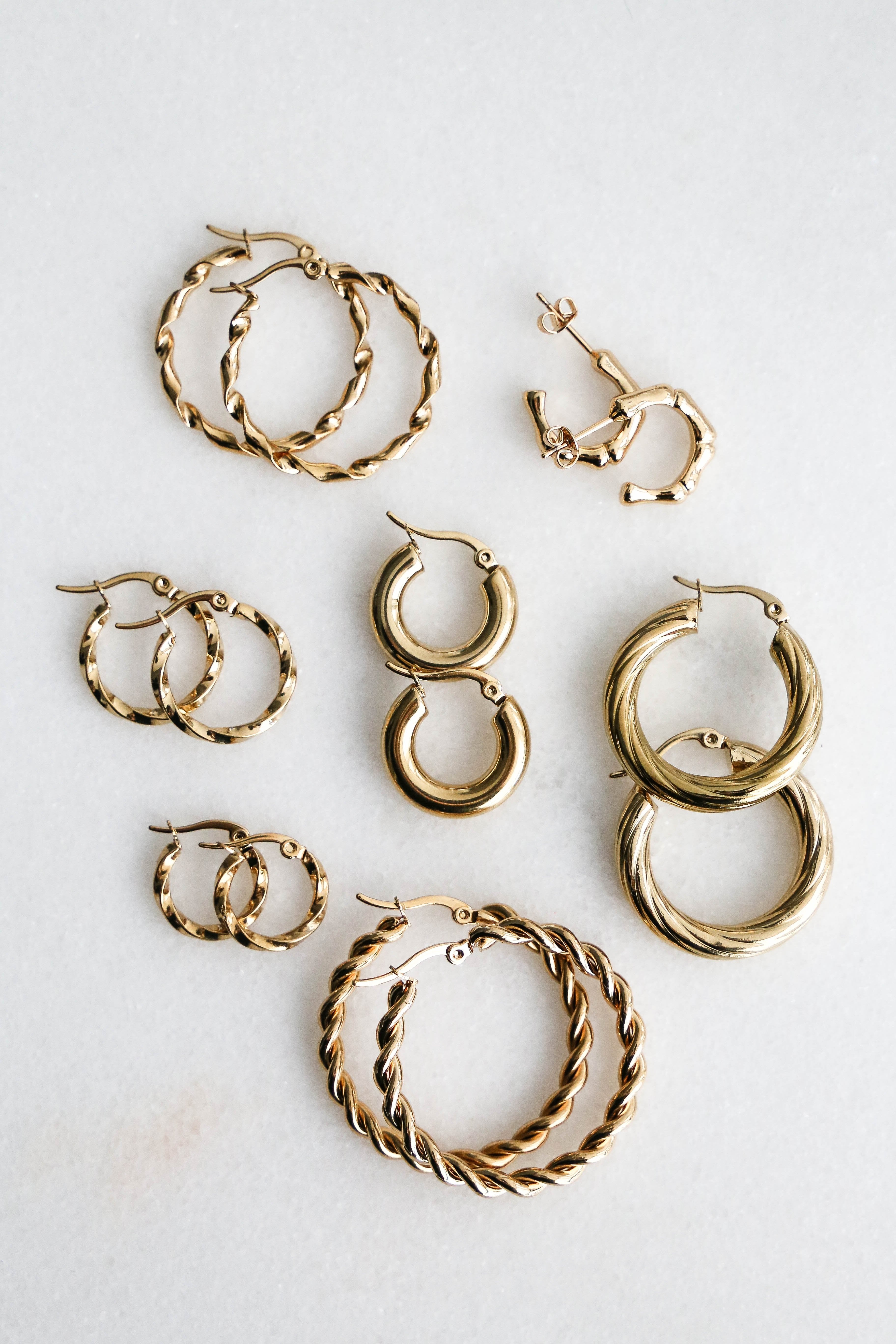 Lea Hoop Earrings - Boutique Minimaliste has waterproof, durable, elegant and vintage inspired jewelry