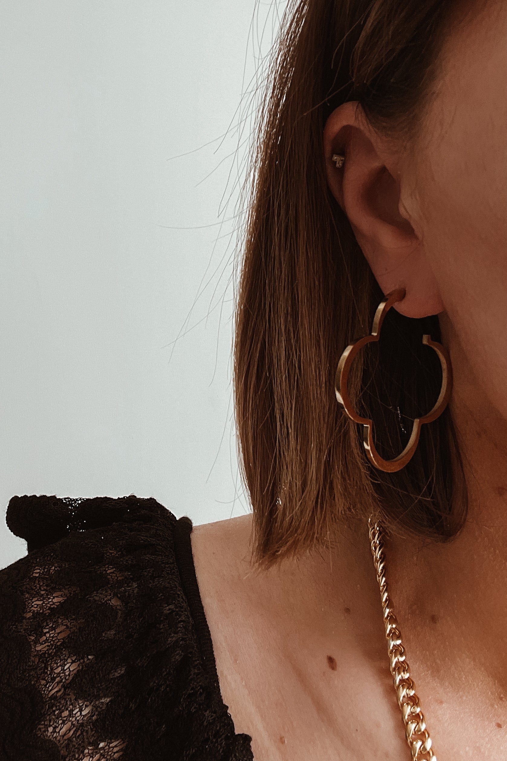 Liv Hoop Earrings - Boutique Minimaliste has waterproof, durable, elegant and vintage inspired jewelry