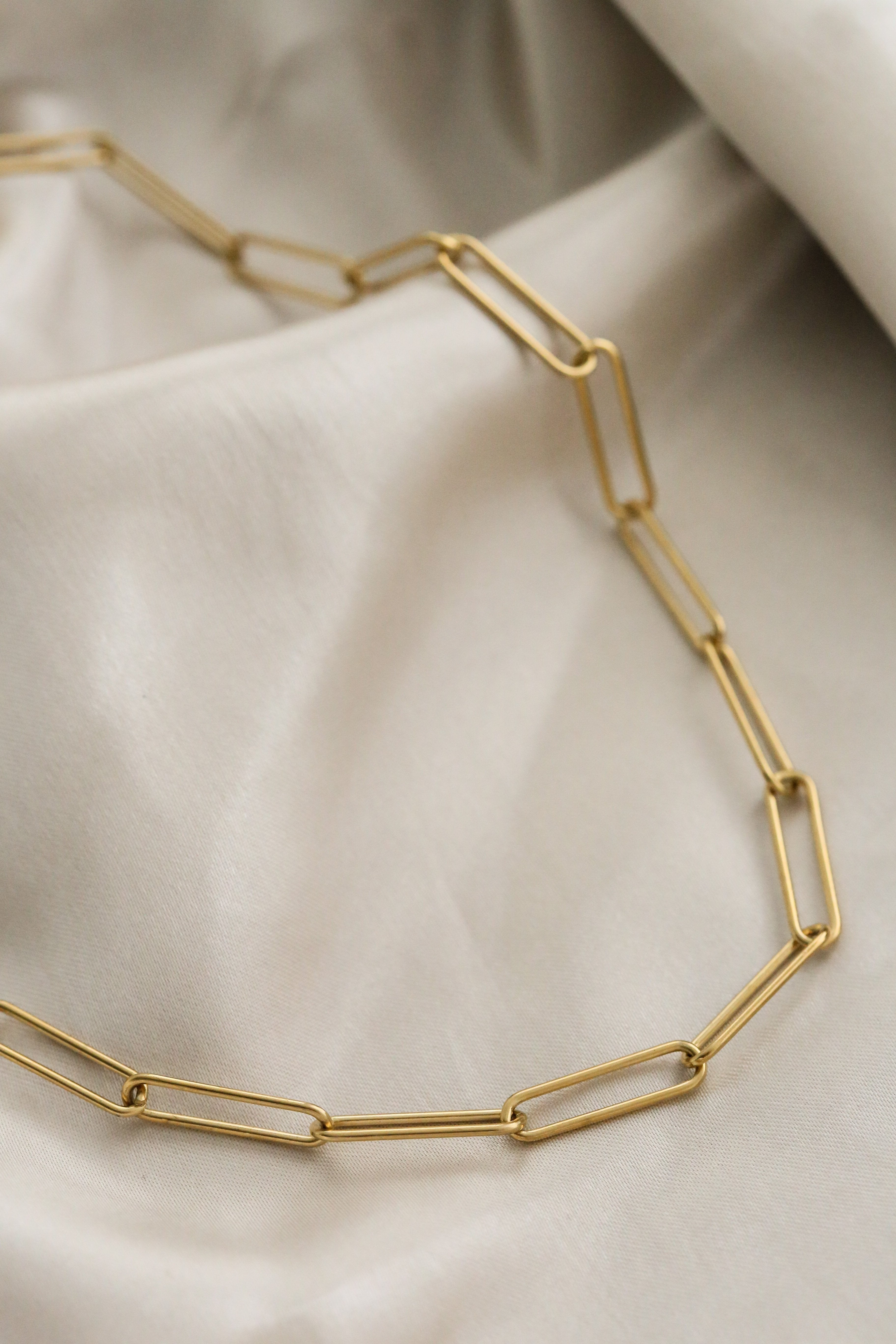 Lucius necklace - Boutique Minimaliste has waterproof, durable, elegant and vintage inspired jewelry