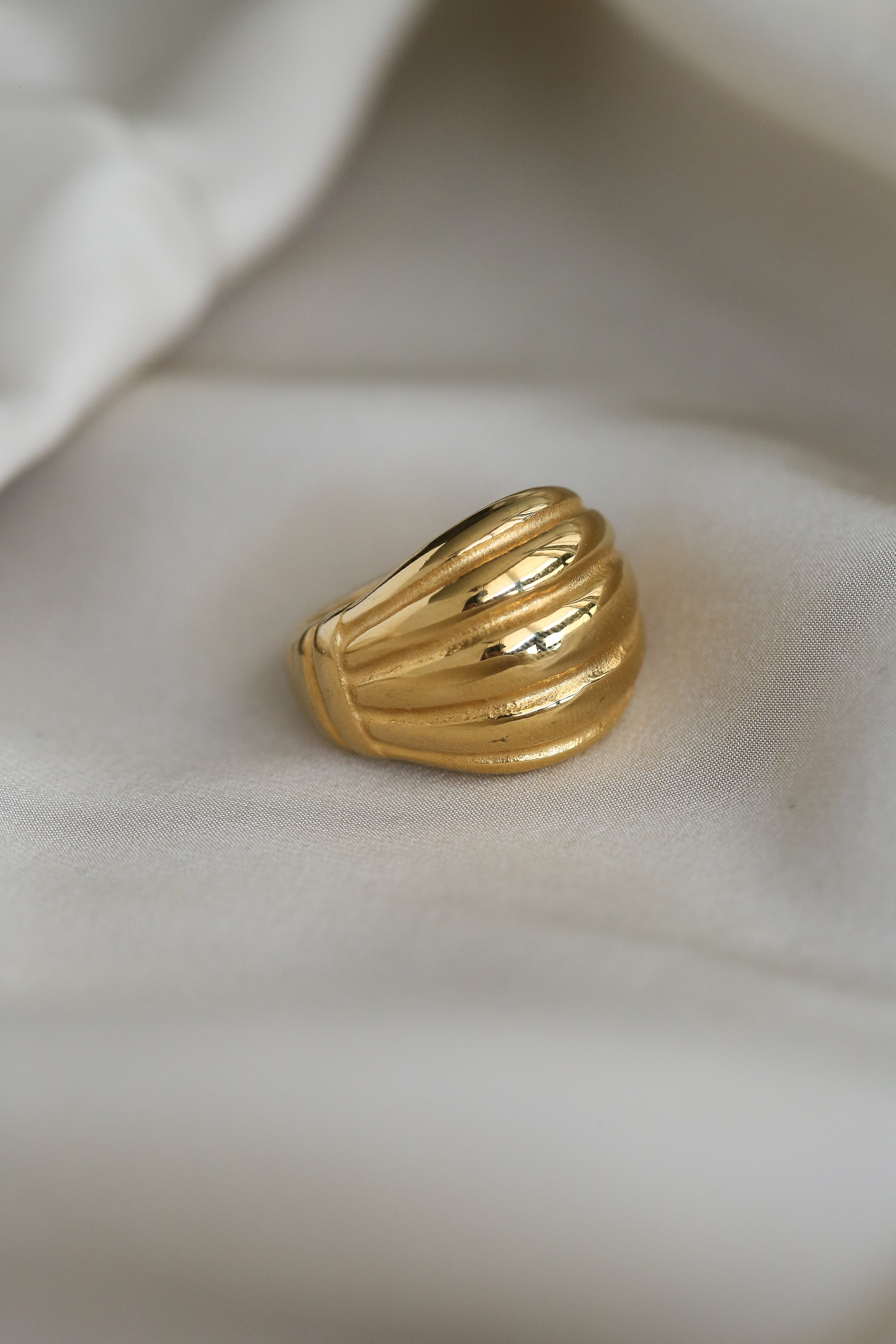 Lulu Ring - Boutique Minimaliste has waterproof, durable, elegant and vintage inspired jewelry