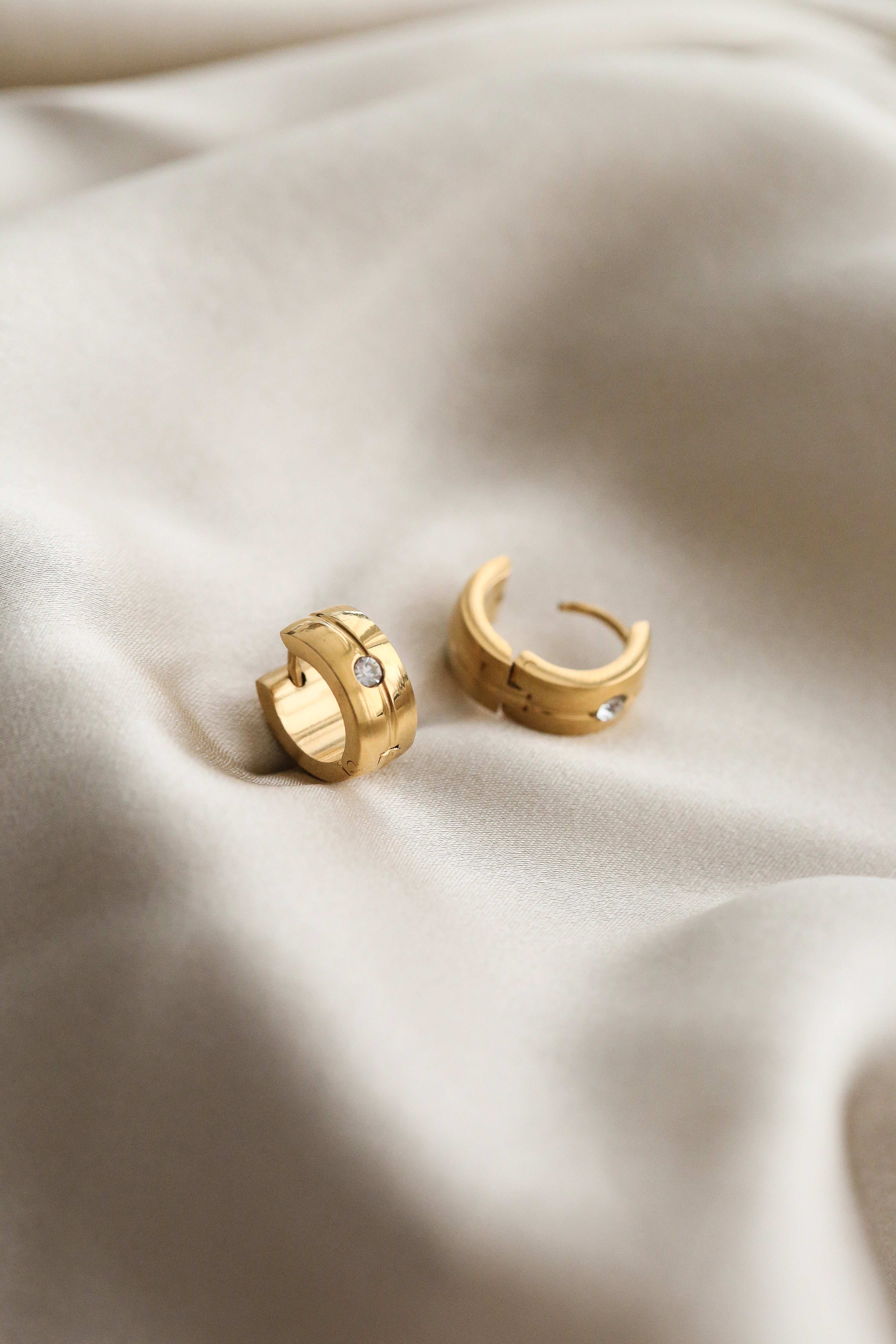 Lyla Huggies - Boutique Minimaliste has waterproof, durable, elegant and vintage inspired jewelry