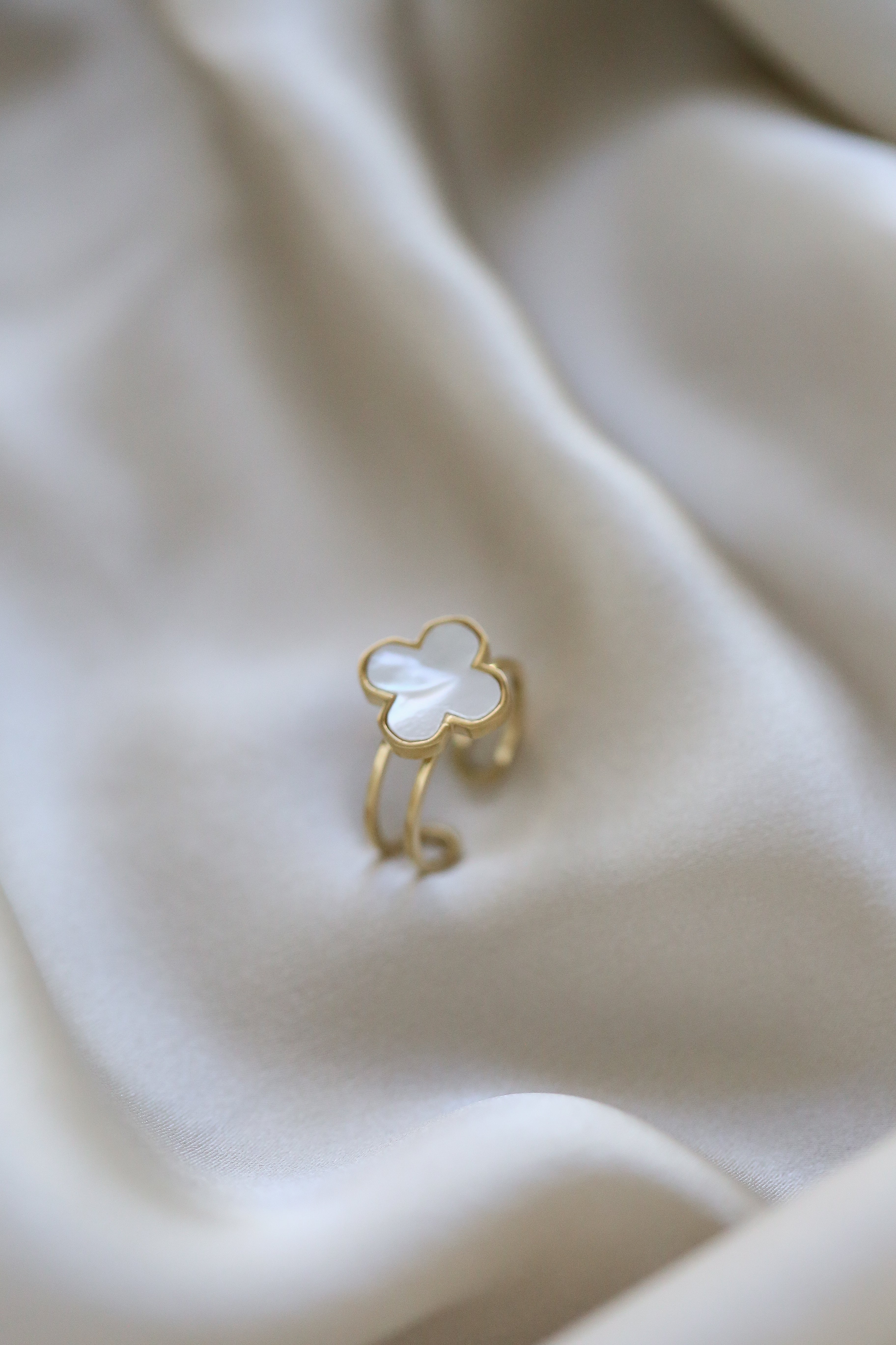 Matilda Ring - Boutique Minimaliste has waterproof, durable, elegant and vintage inspired jewelry