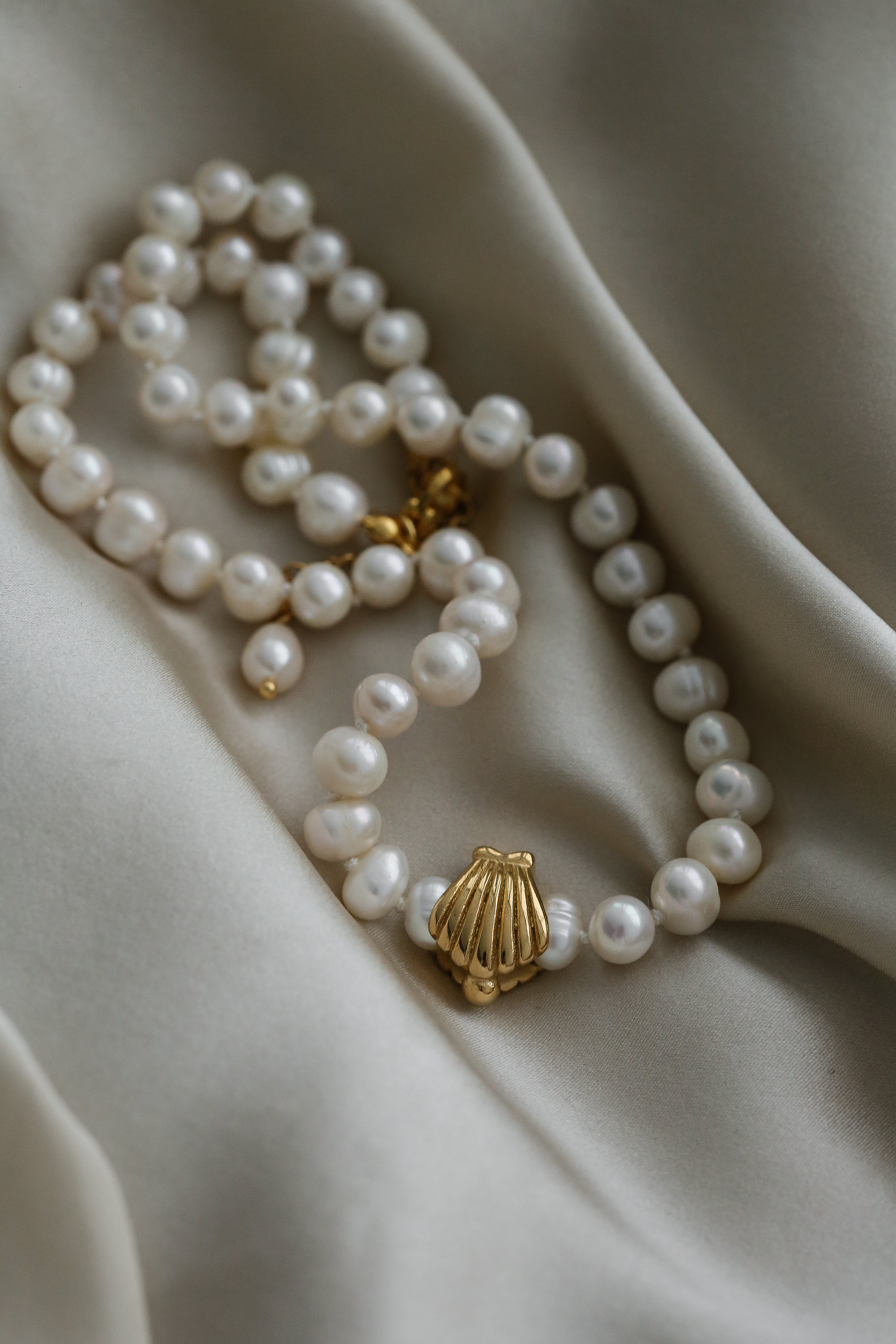 Mermaid Necklace - Boutique Minimaliste has waterproof, durable, elegant and vintage inspired jewelry