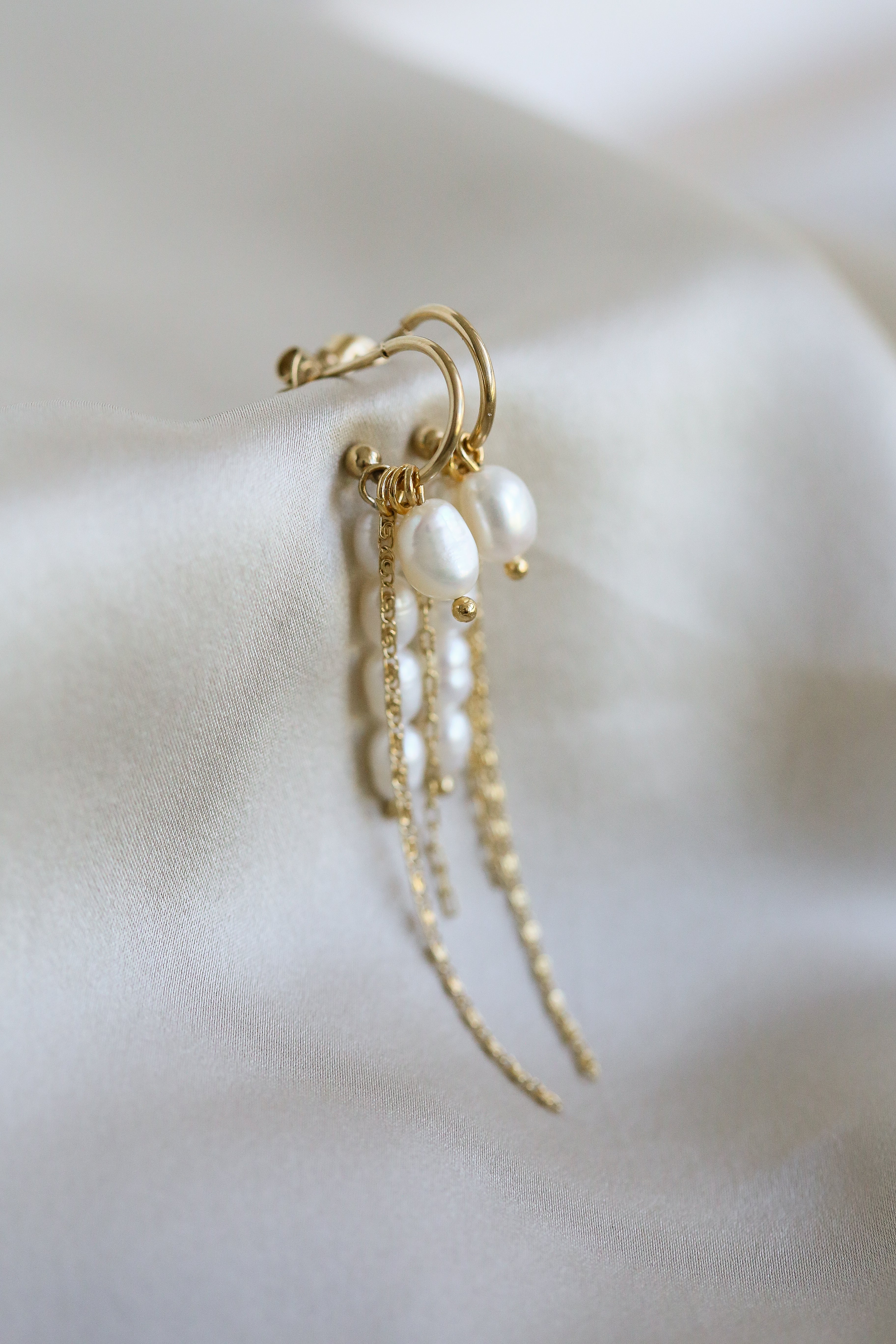 Michelle Earrings - Boutique Minimaliste has waterproof, durable, elegant and vintage inspired jewelry