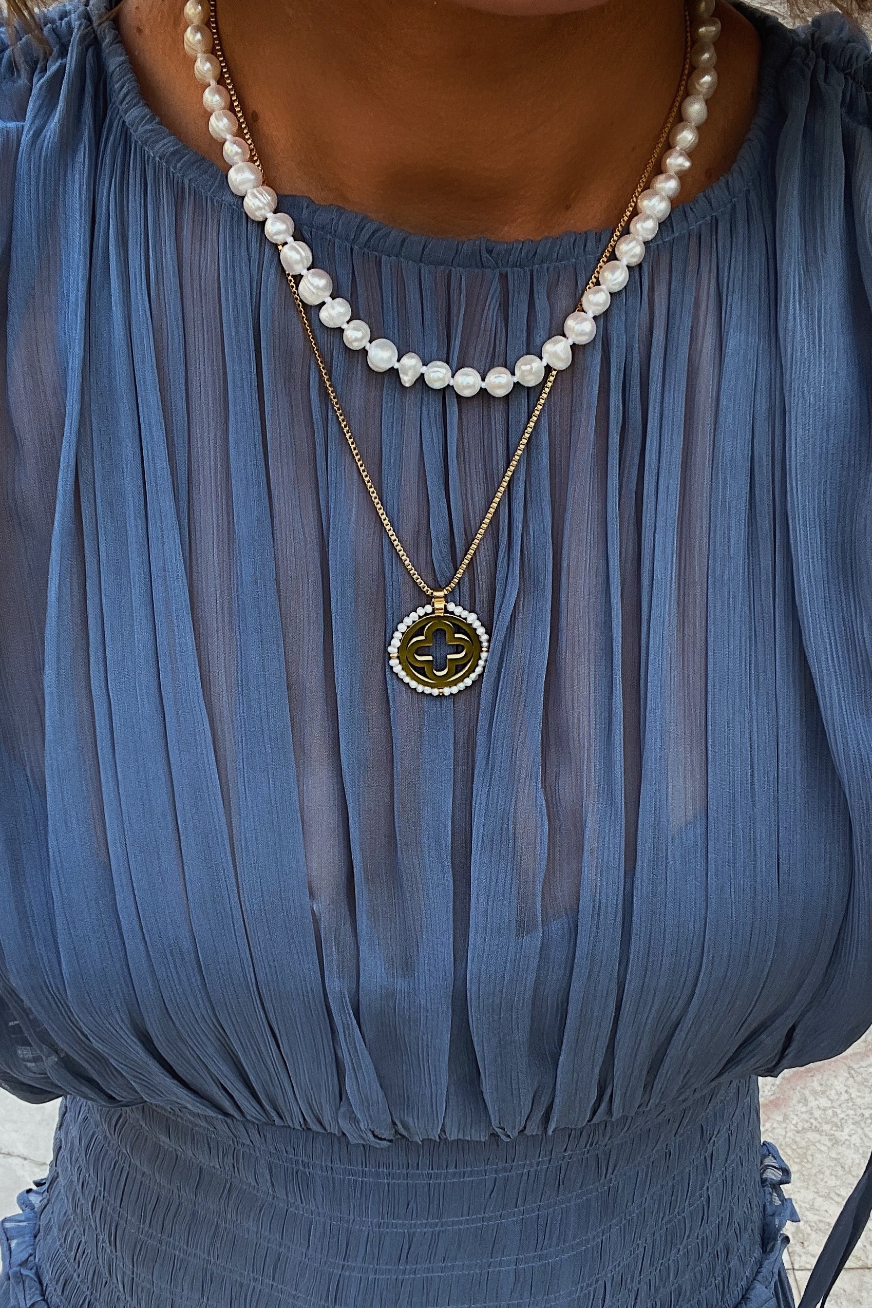 Monique Necklace - Boutique Minimaliste has waterproof, durable, elegant and vintage inspired jewelry