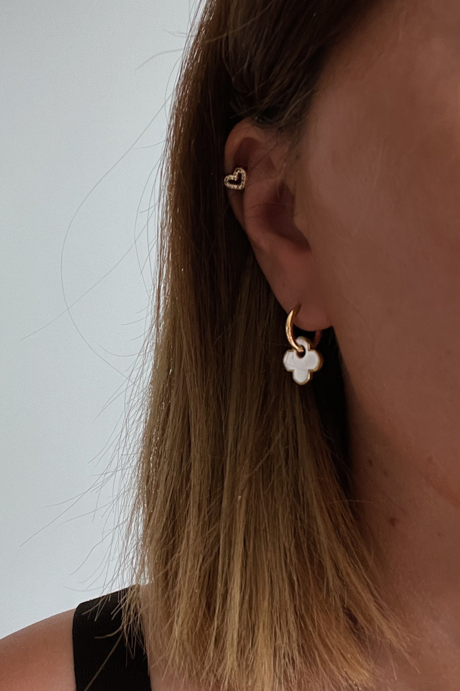 Nicole Earrings - Boutique Minimaliste has waterproof, durable, elegant and vintage inspired jewelry