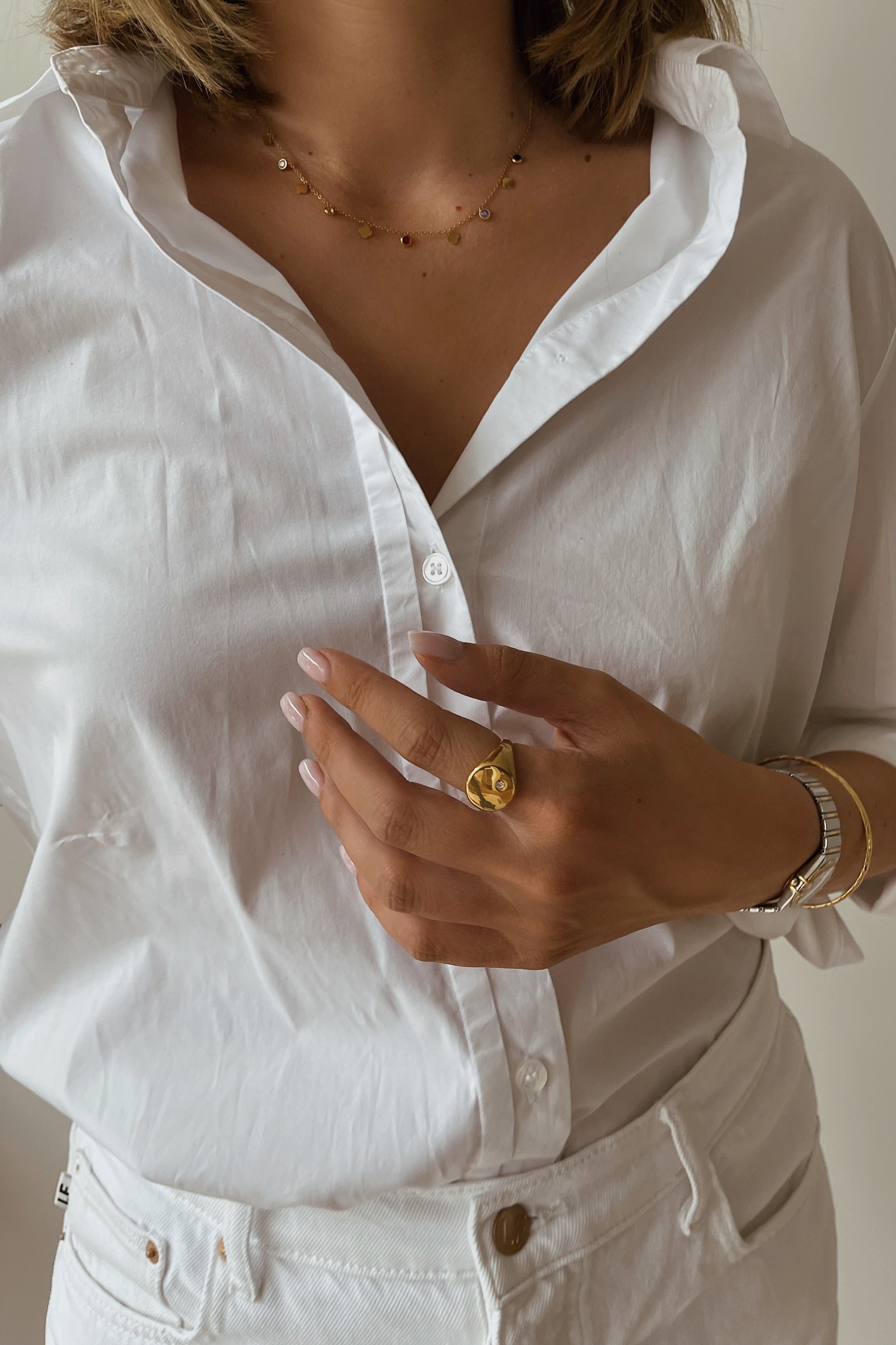 Noa Ring - Boutique Minimaliste has waterproof, durable, elegant and vintage inspired jewelry