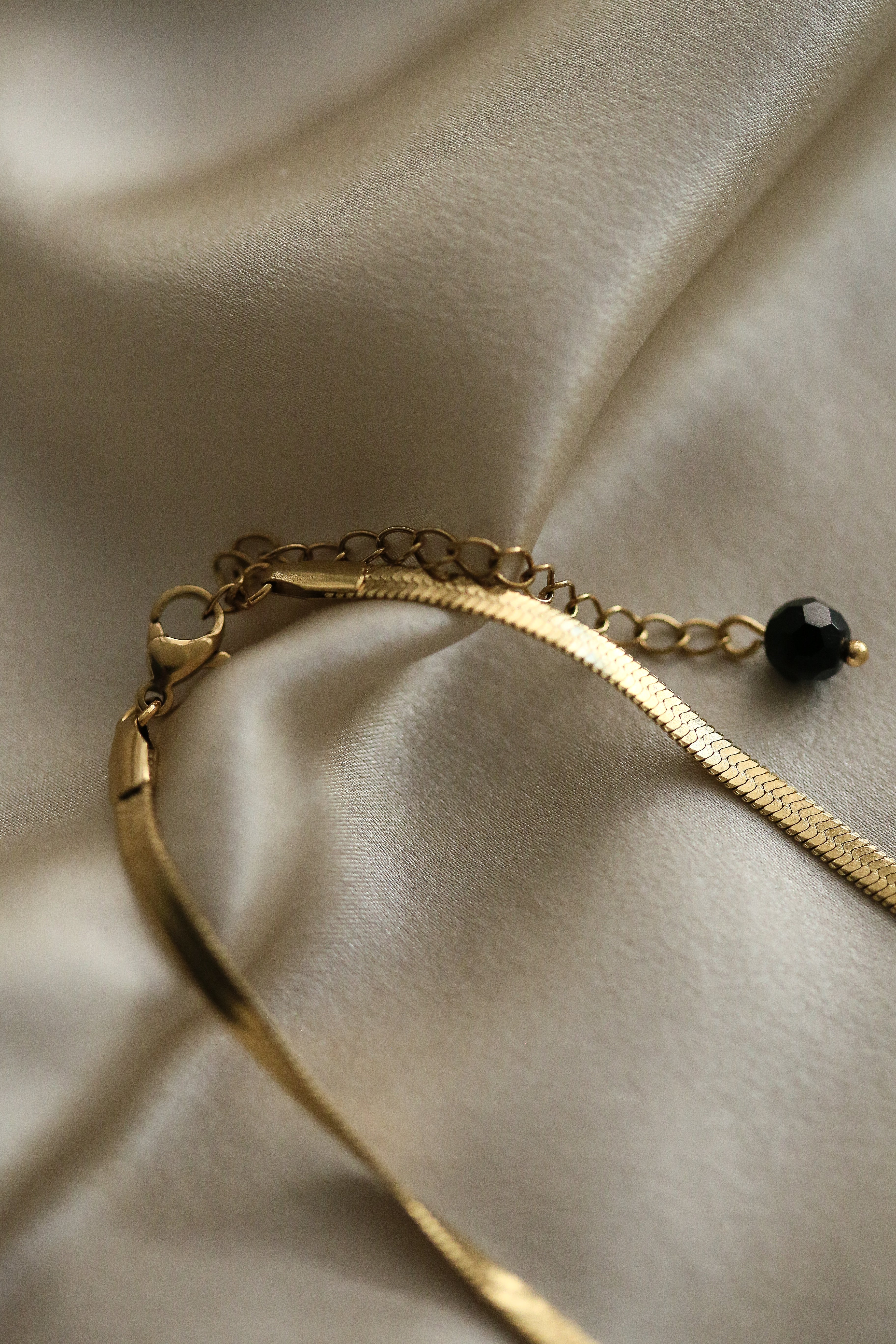 Odessa Necklace - Boutique Minimaliste has waterproof, durable, elegant and vintage inspired jewelry