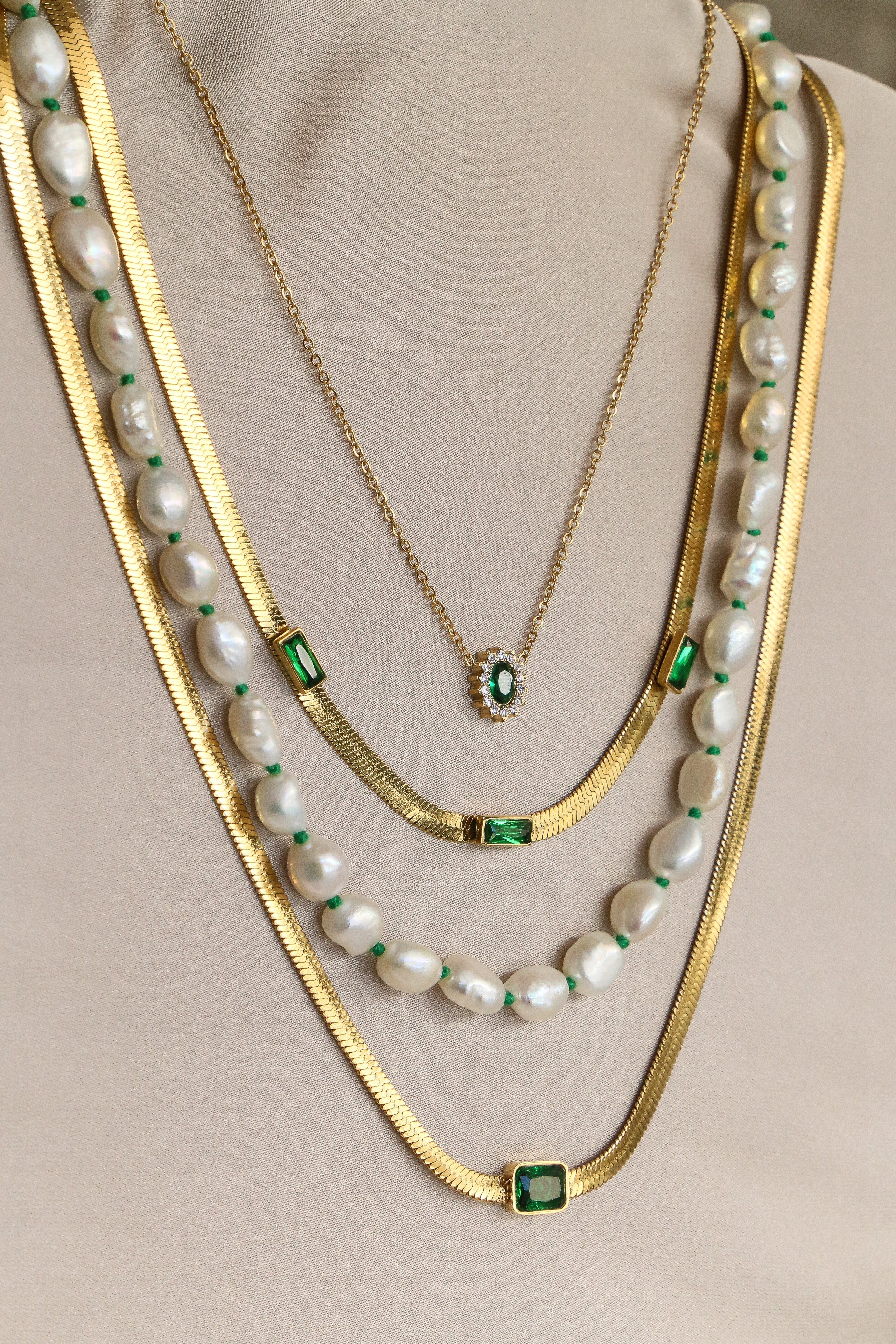 Pamela Necklace - Boutique Minimaliste has waterproof, durable, elegant and vintage inspired jewelry