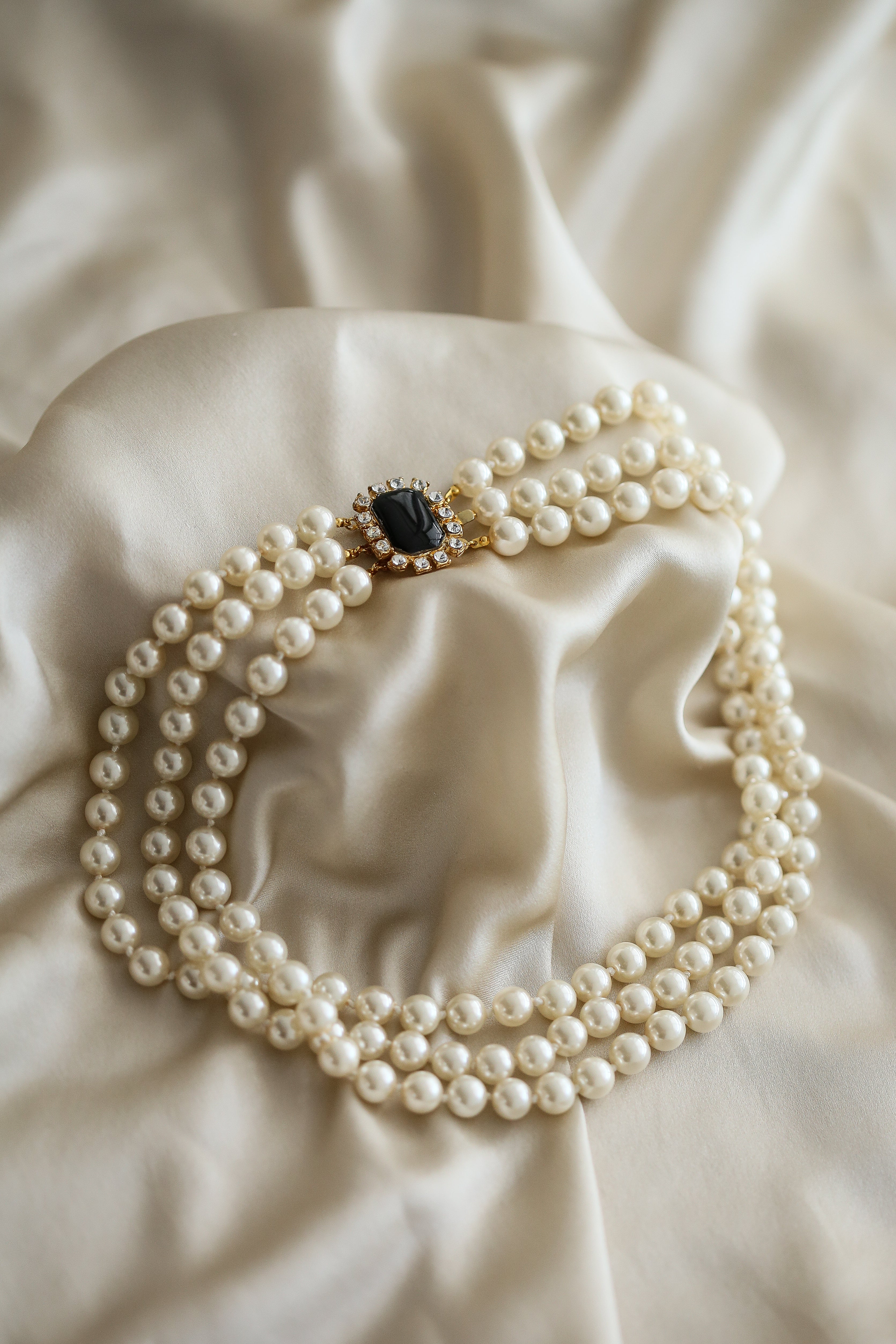 Paris (Vintage) Necklace - Boutique Minimaliste has waterproof, durable, elegant and vintage inspired jewelry