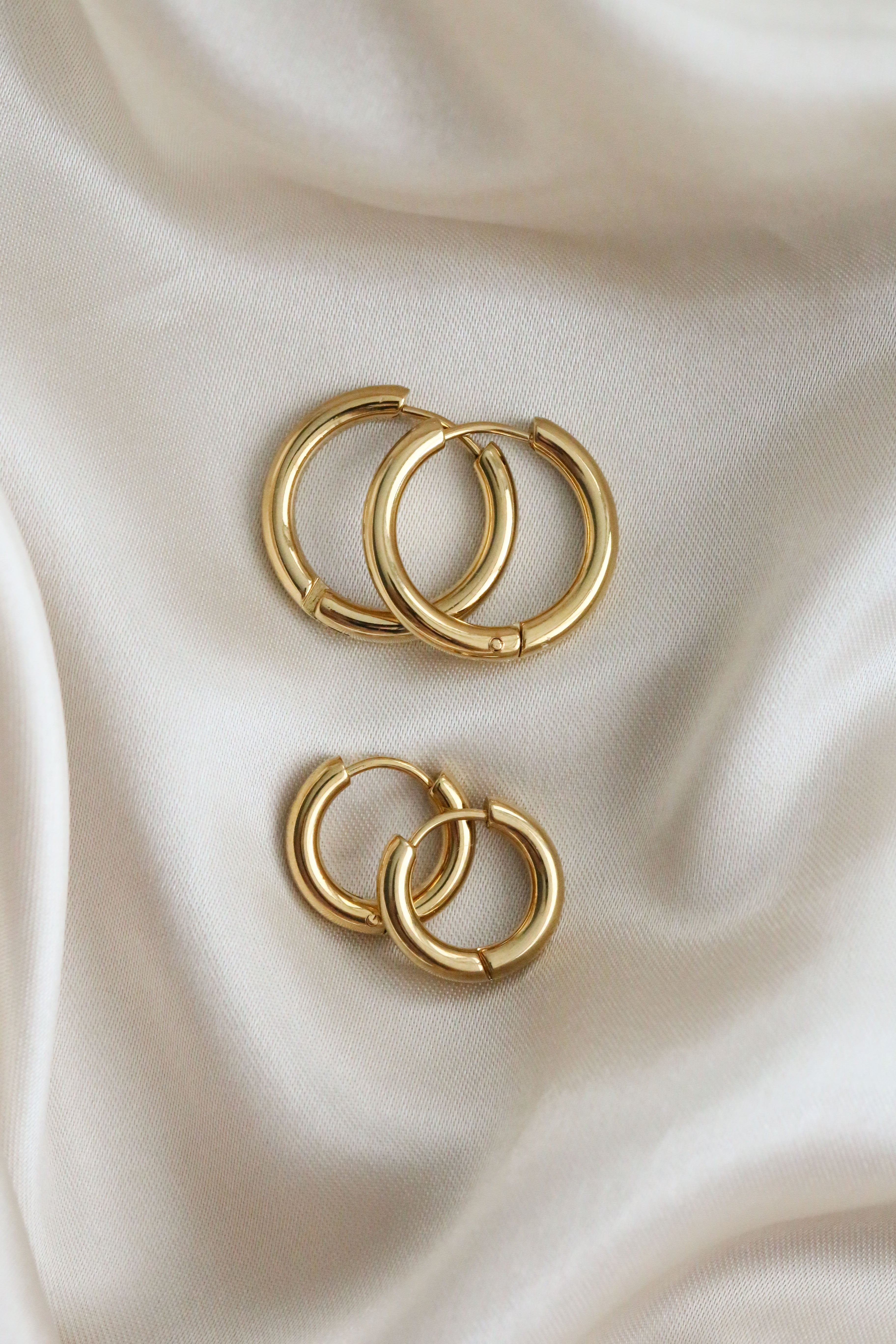 Perugia Hoop Earrings - Boutique Minimaliste has waterproof, durable, elegant and vintage inspired jewelry