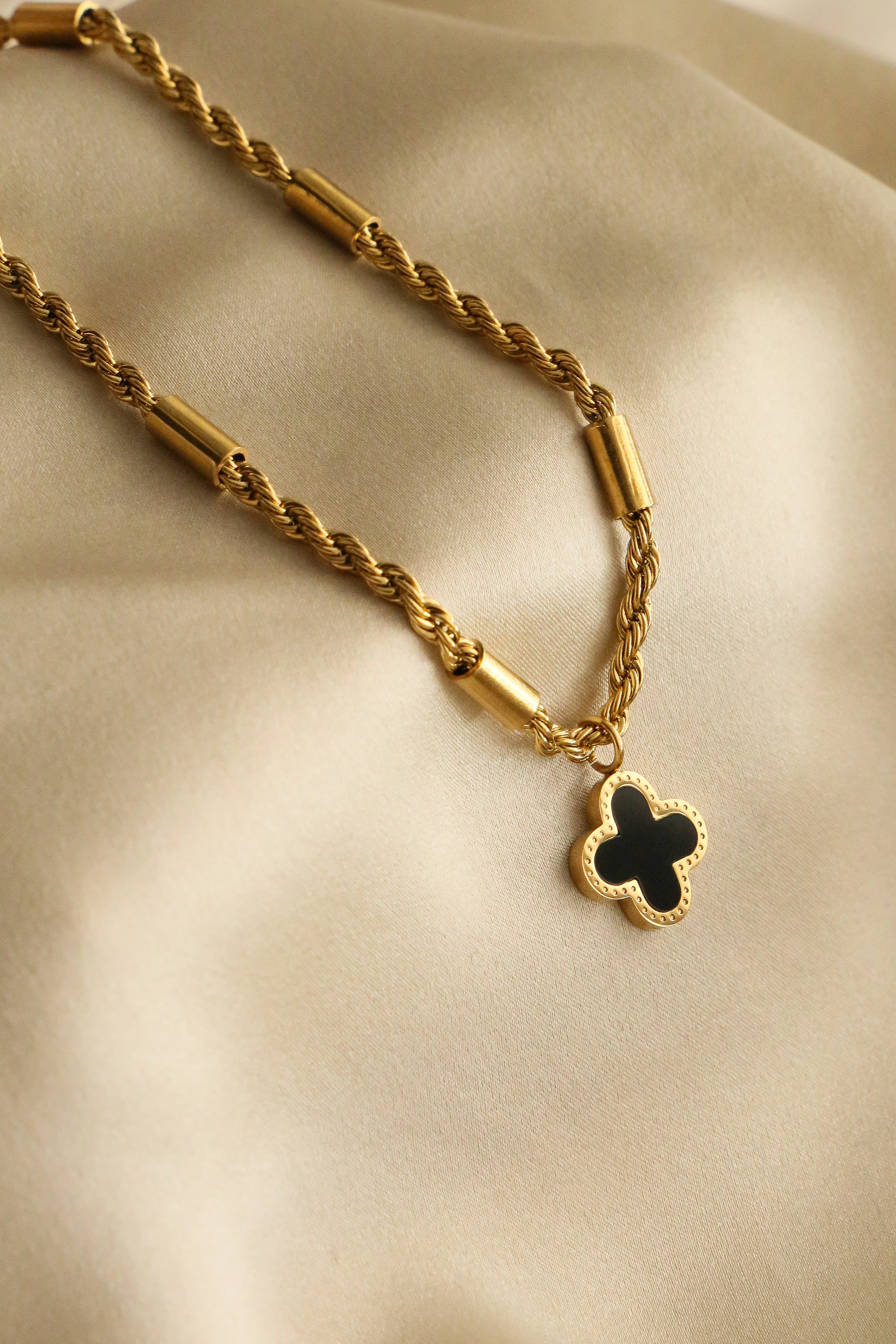 Petal Necklace - Boutique Minimaliste has waterproof, durable, elegant and vintage inspired jewelry