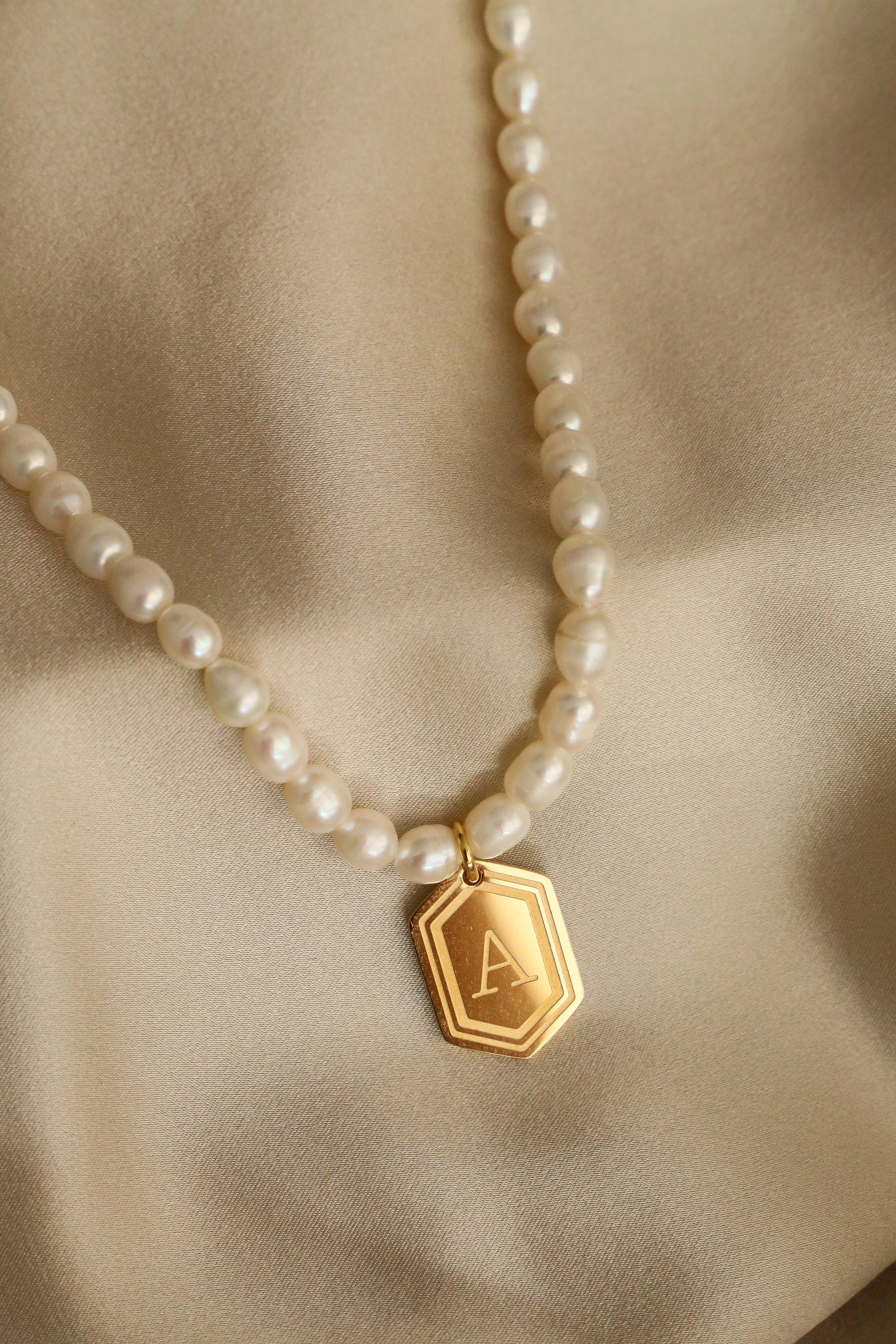 Petra Initial Necklace - Boutique Minimaliste has waterproof, durable, elegant and vintage inspired jewelry