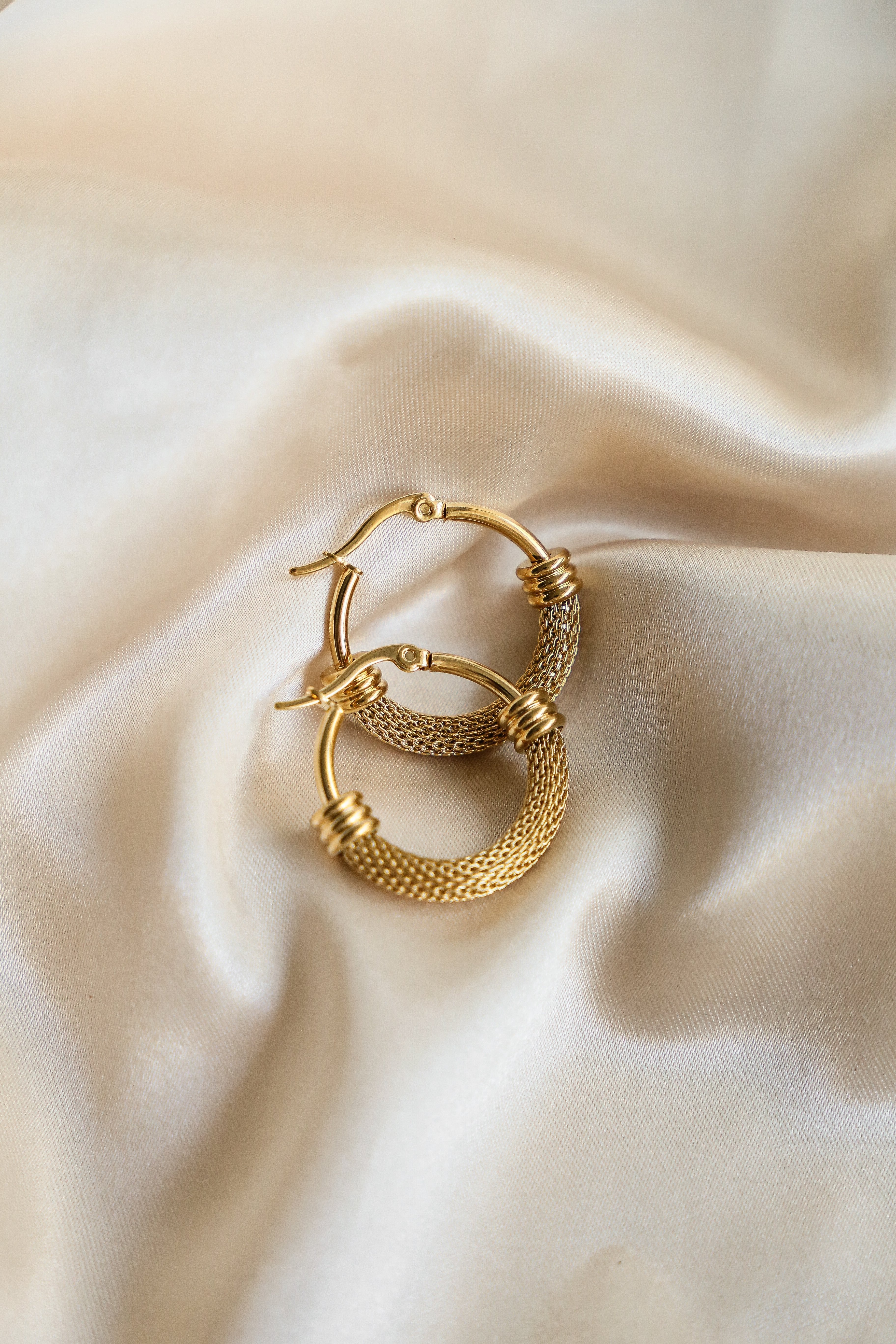 Phoebe Hoop Earrings - Boutique Minimaliste has waterproof, durable, elegant and vintage inspired jewelry