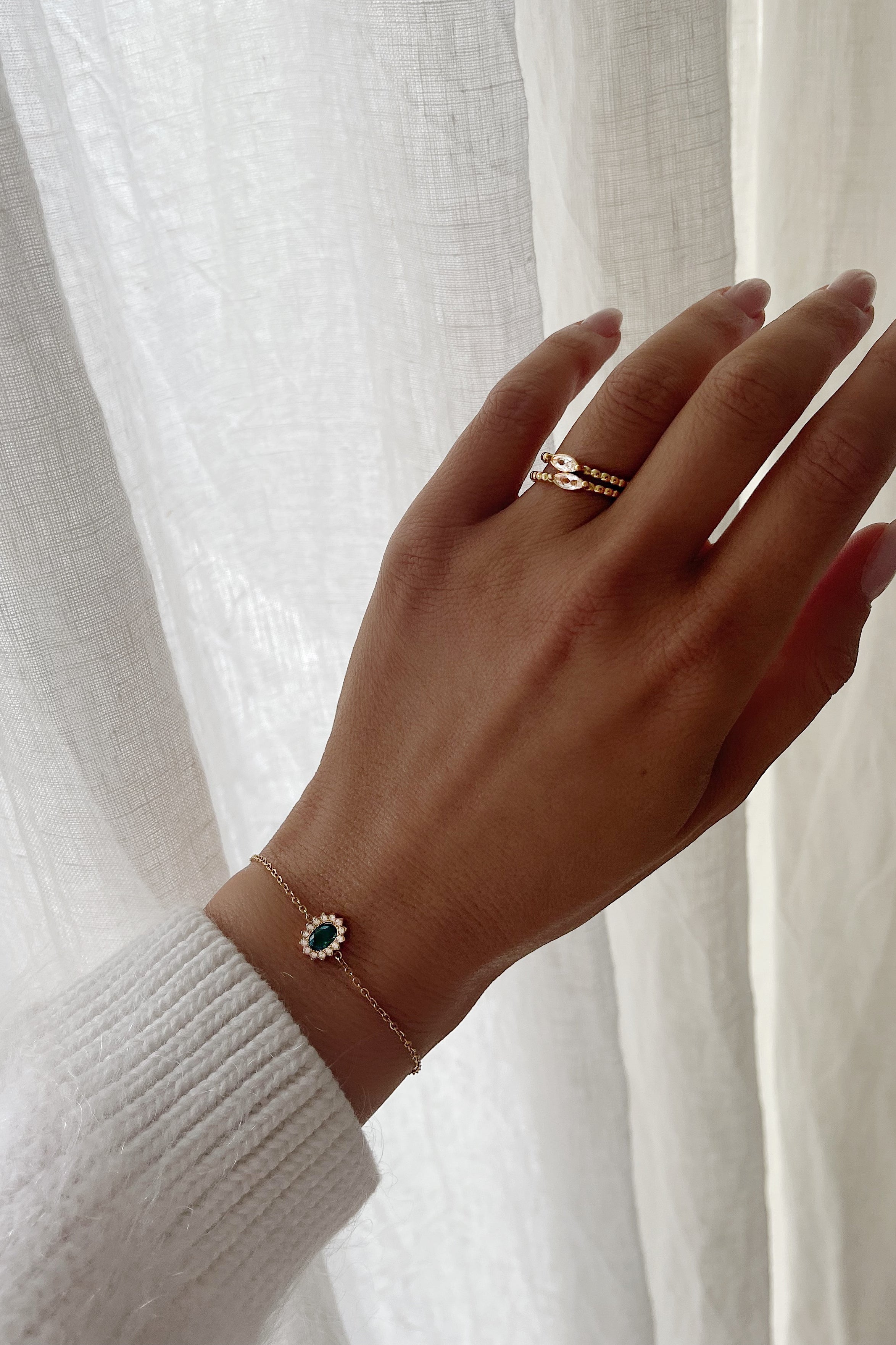 Phoebe Ring - Boutique Minimaliste has waterproof, durable, elegant and vintage inspired jewelry