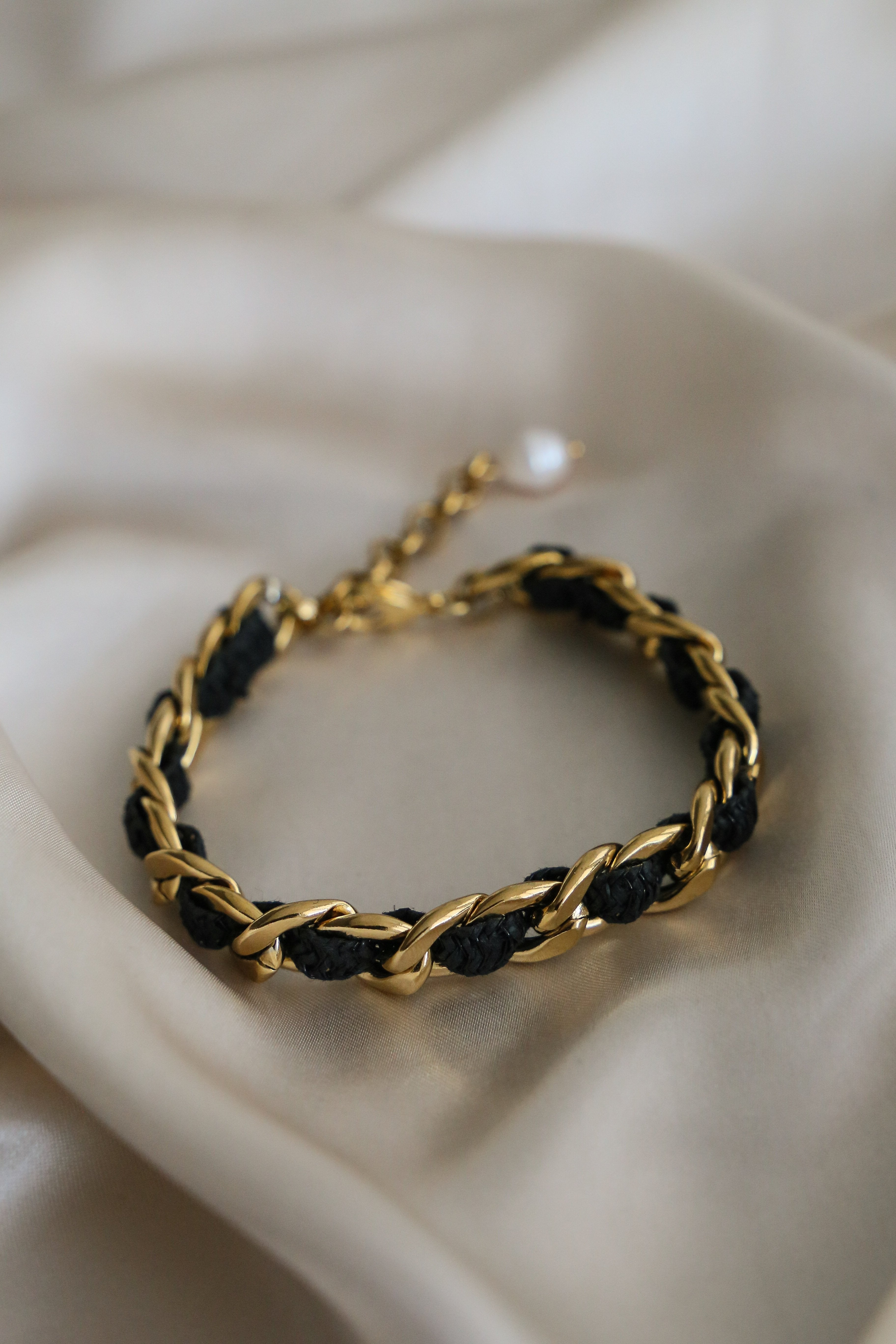 Porto Anklet - Boutique Minimaliste has waterproof, durable, elegant and vintage inspired jewelry