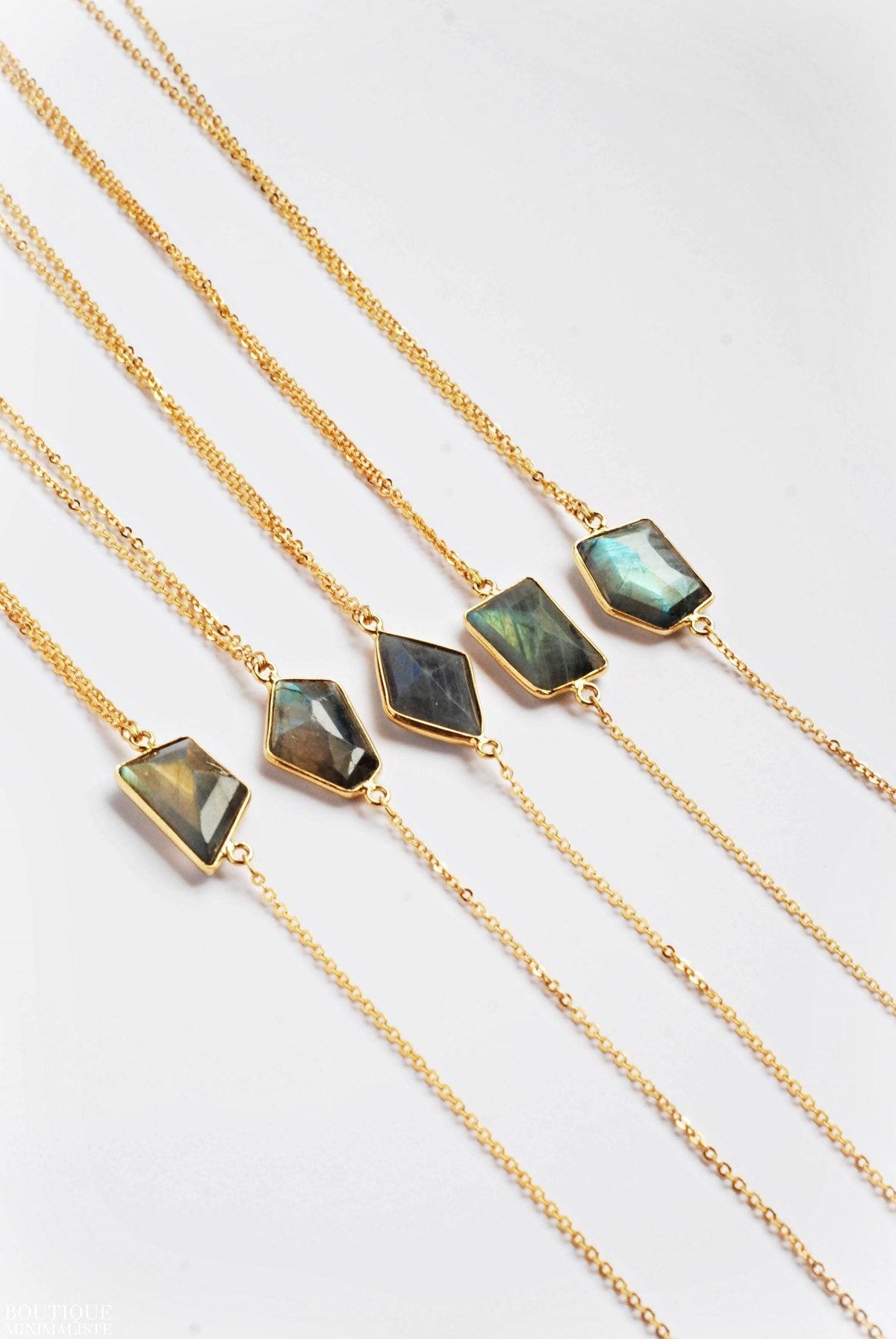 Precious Stones Lariat Necklaces - Boutique Minimaliste has waterproof, durable, elegant and vintage inspired jewelry