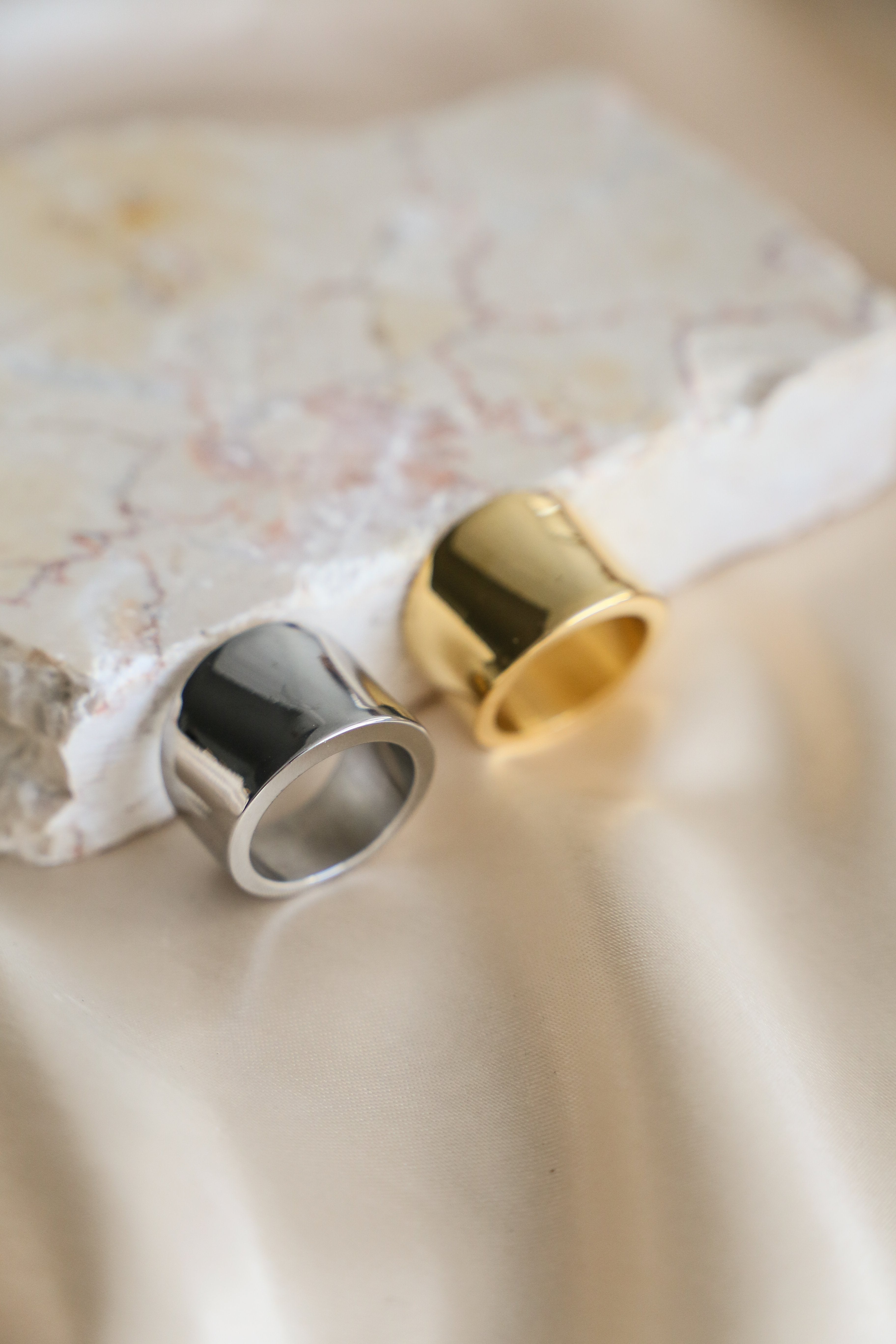 Romy Ring - Boutique Minimaliste has waterproof, durable, elegant and vintage inspired jewelry