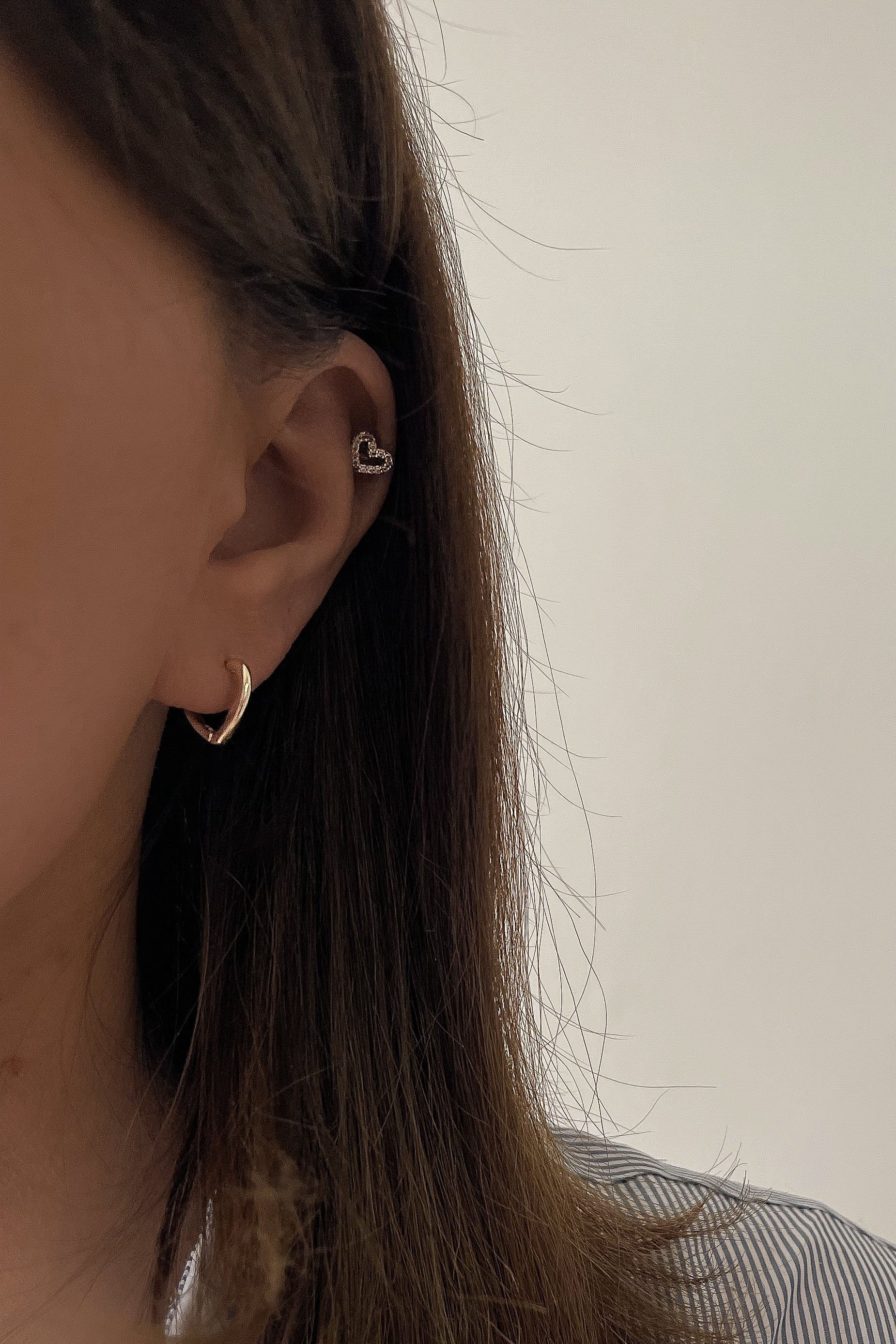 Rosa Hoops - Boutique Minimaliste has waterproof, durable, elegant and vintage inspired jewelry