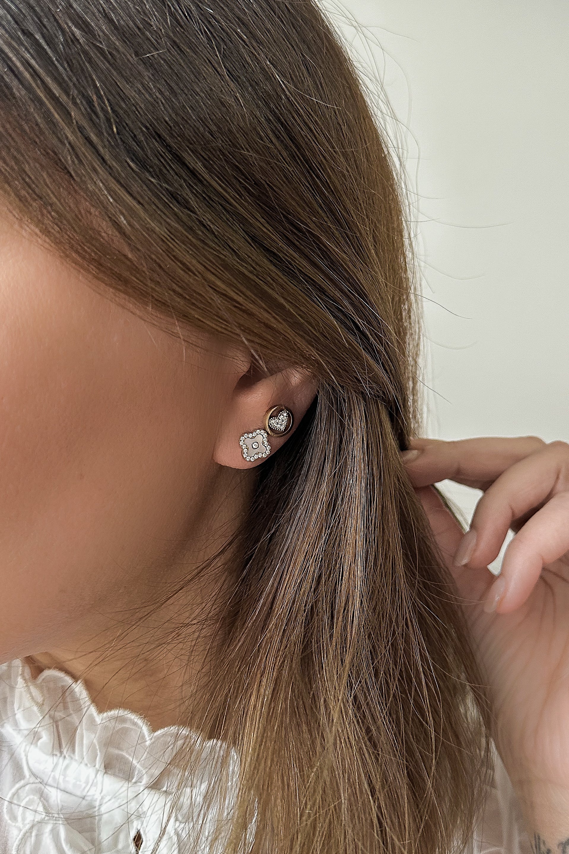 Rosie Studs - Boutique Minimaliste has waterproof, durable, elegant and vintage inspired jewelry
