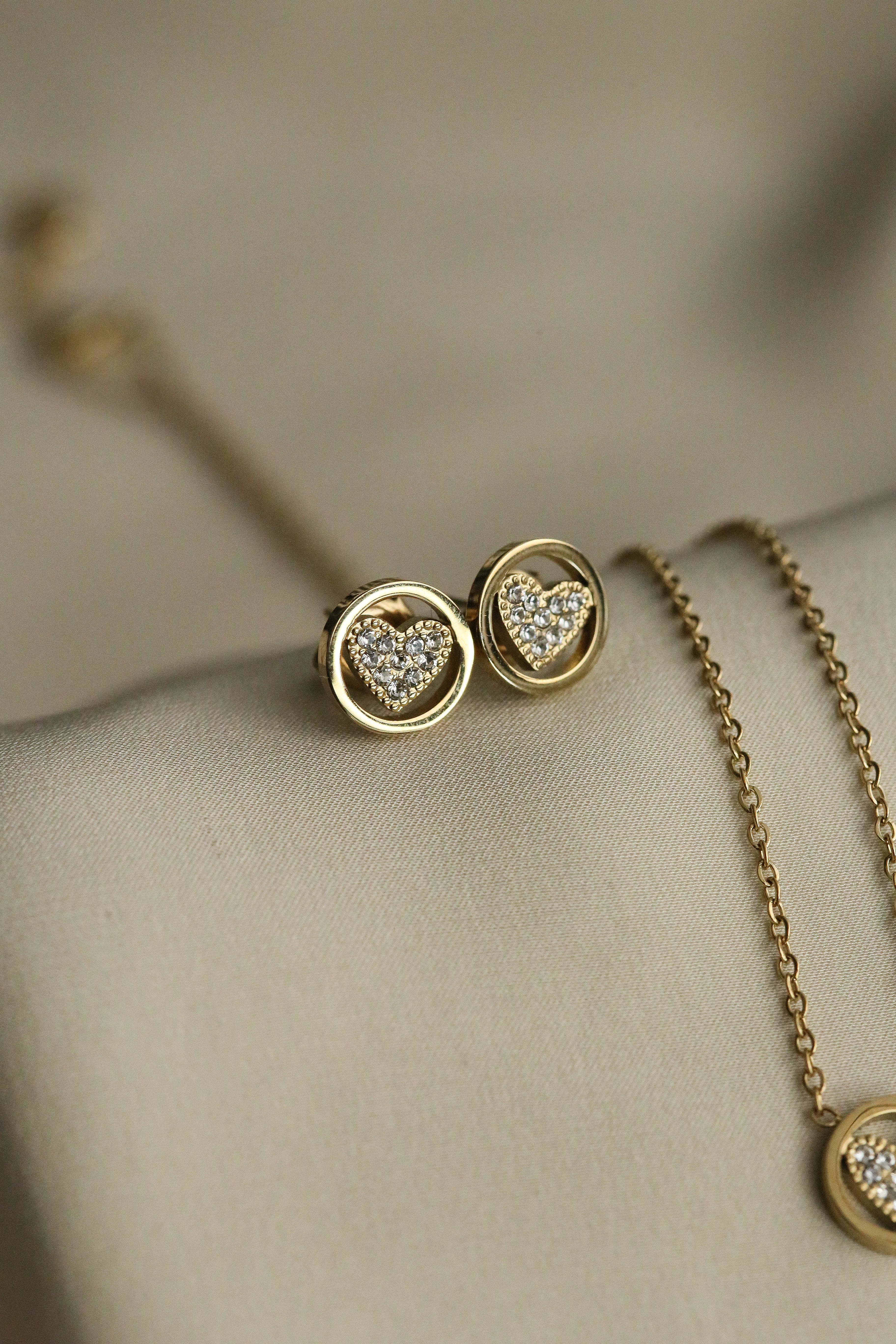 Rosie Studs - Boutique Minimaliste has waterproof, durable, elegant and vintage inspired jewelry