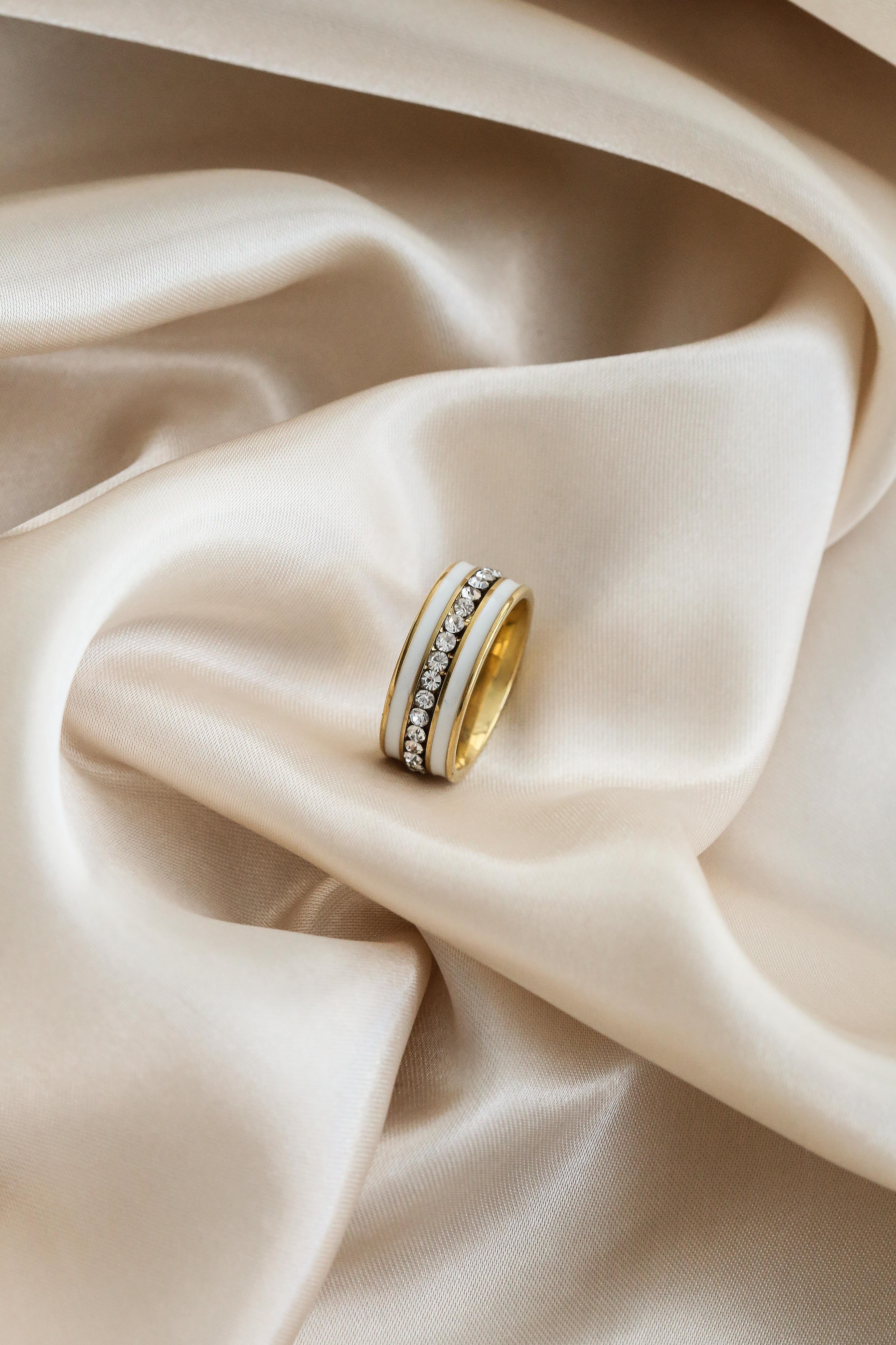 Salento Ring - White - Boutique Minimaliste has waterproof, durable, elegant and vintage inspired jewelry