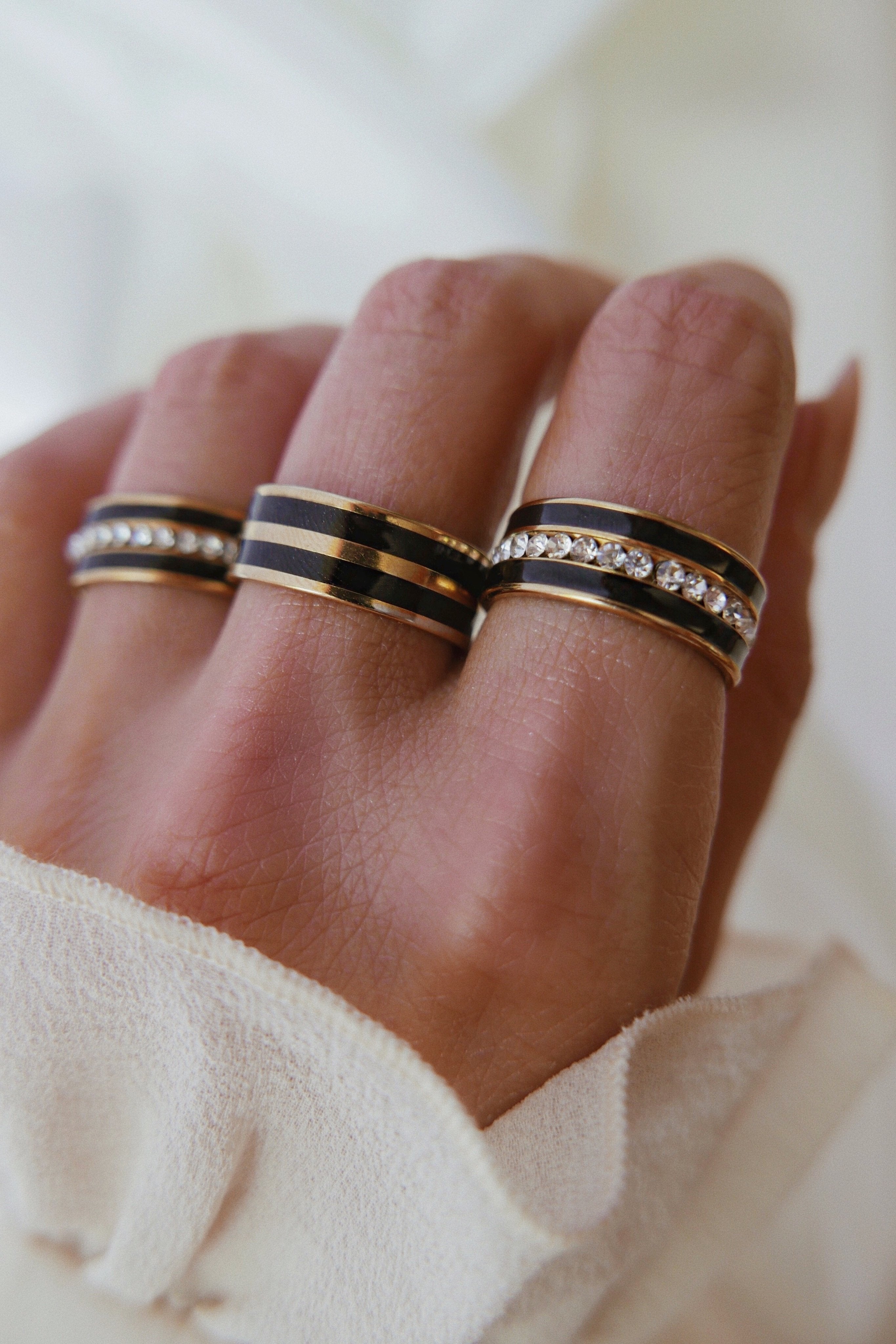 Salento Ring - Black - Boutique Minimaliste has waterproof, durable, elegant and vintage inspired jewelry