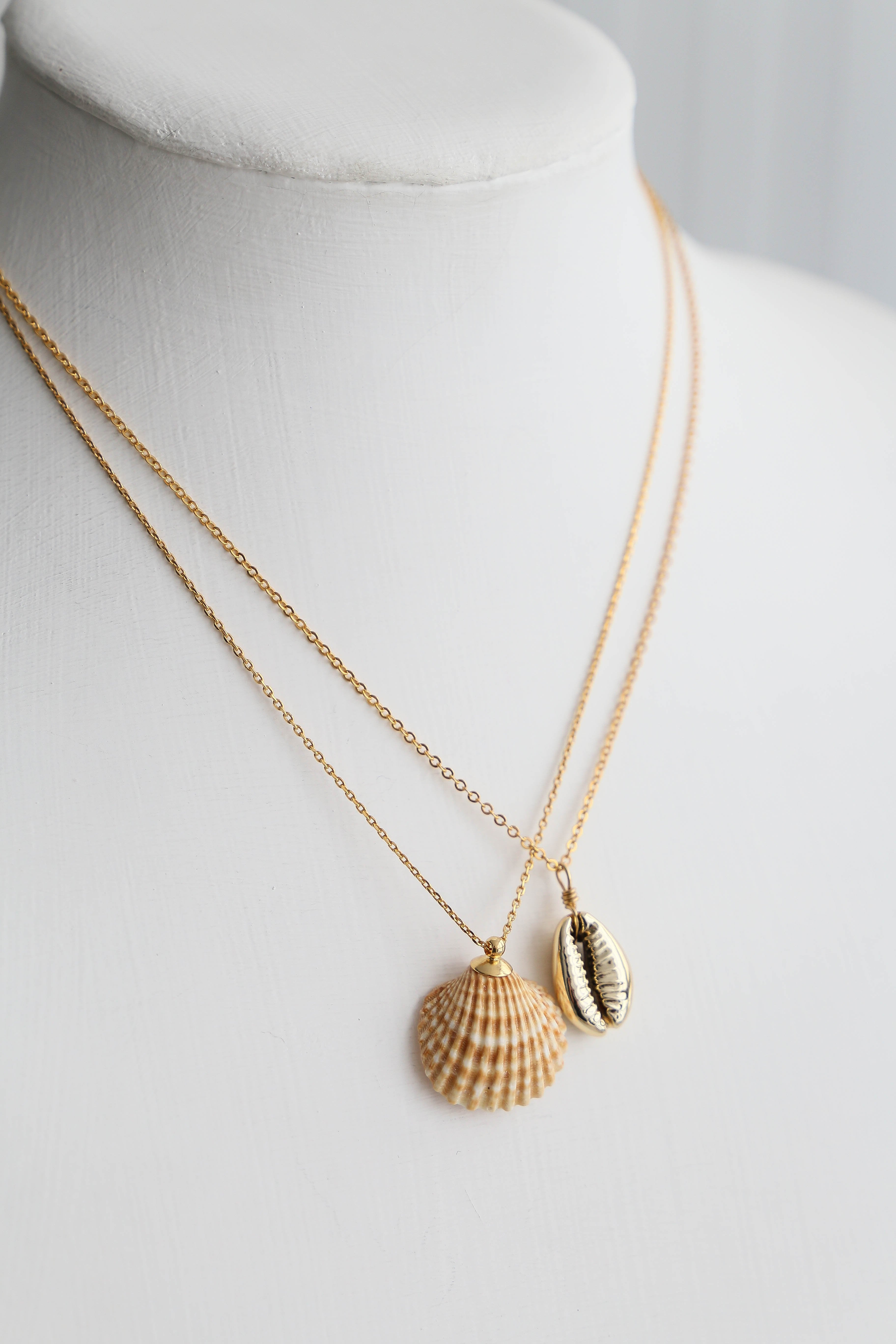 Sand Necklace - Boutique Minimaliste has waterproof, durable, elegant and vintage inspired jewelry
