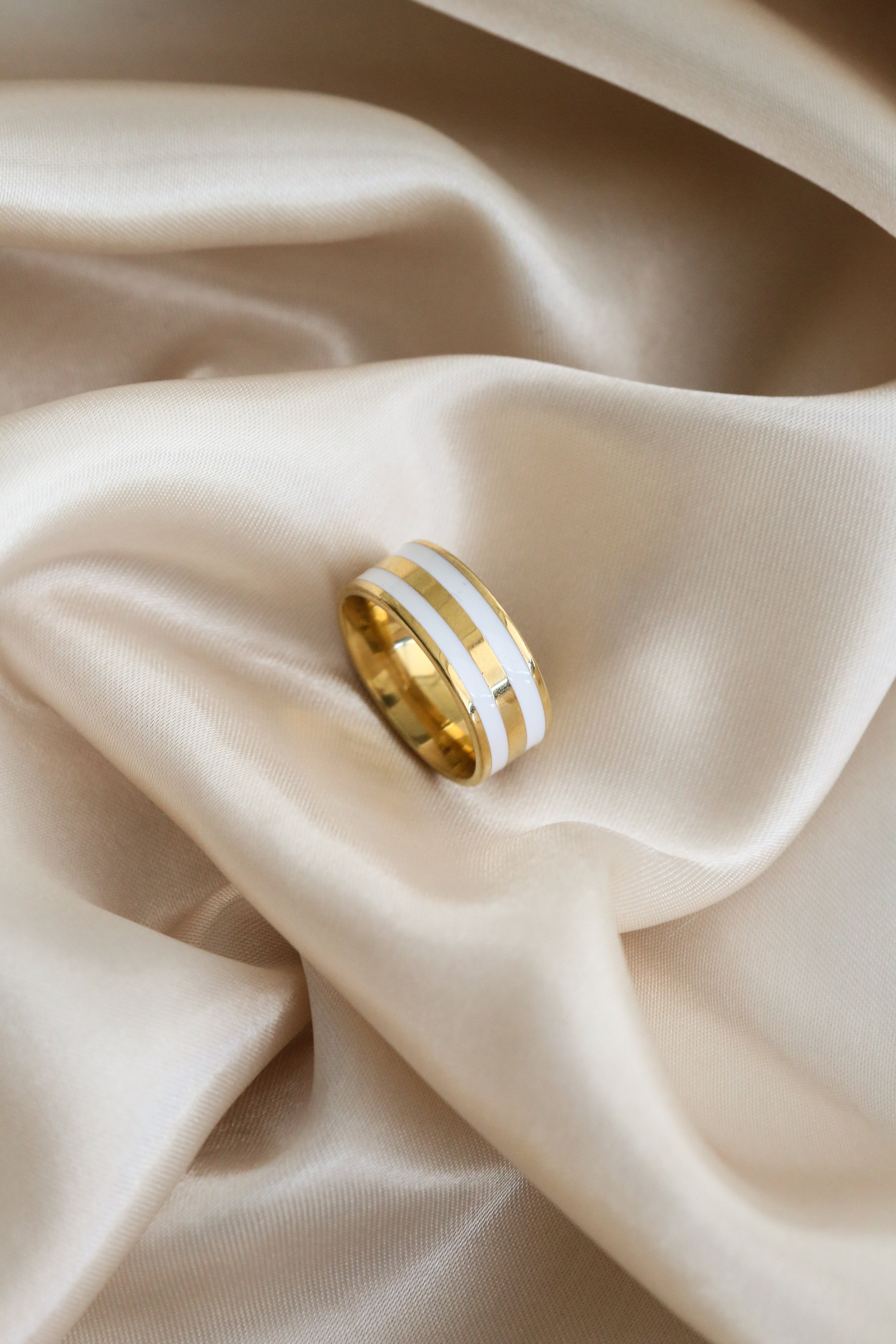 Sardegna Ring - White - Boutique Minimaliste has waterproof, durable, elegant and vintage inspired jewelry