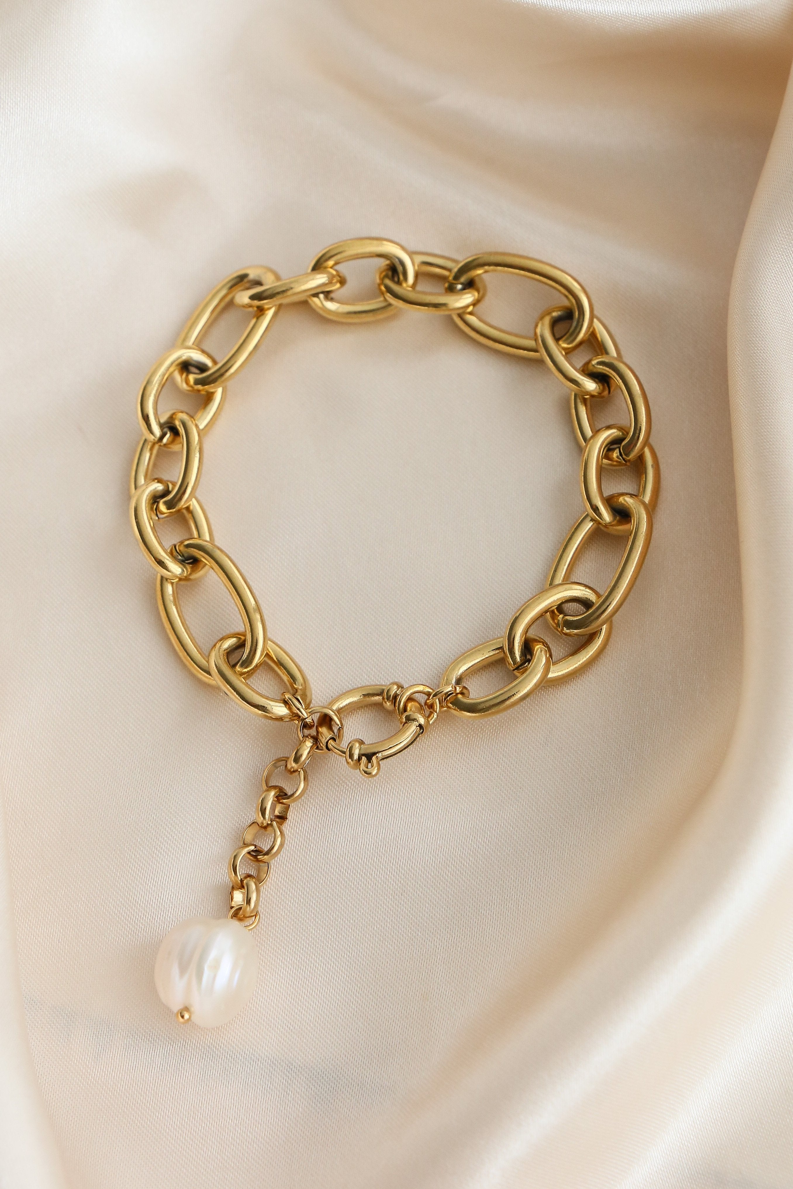 Sunlight Bracelet - has waterproof, durable, elegant and vintage inspired jewelry