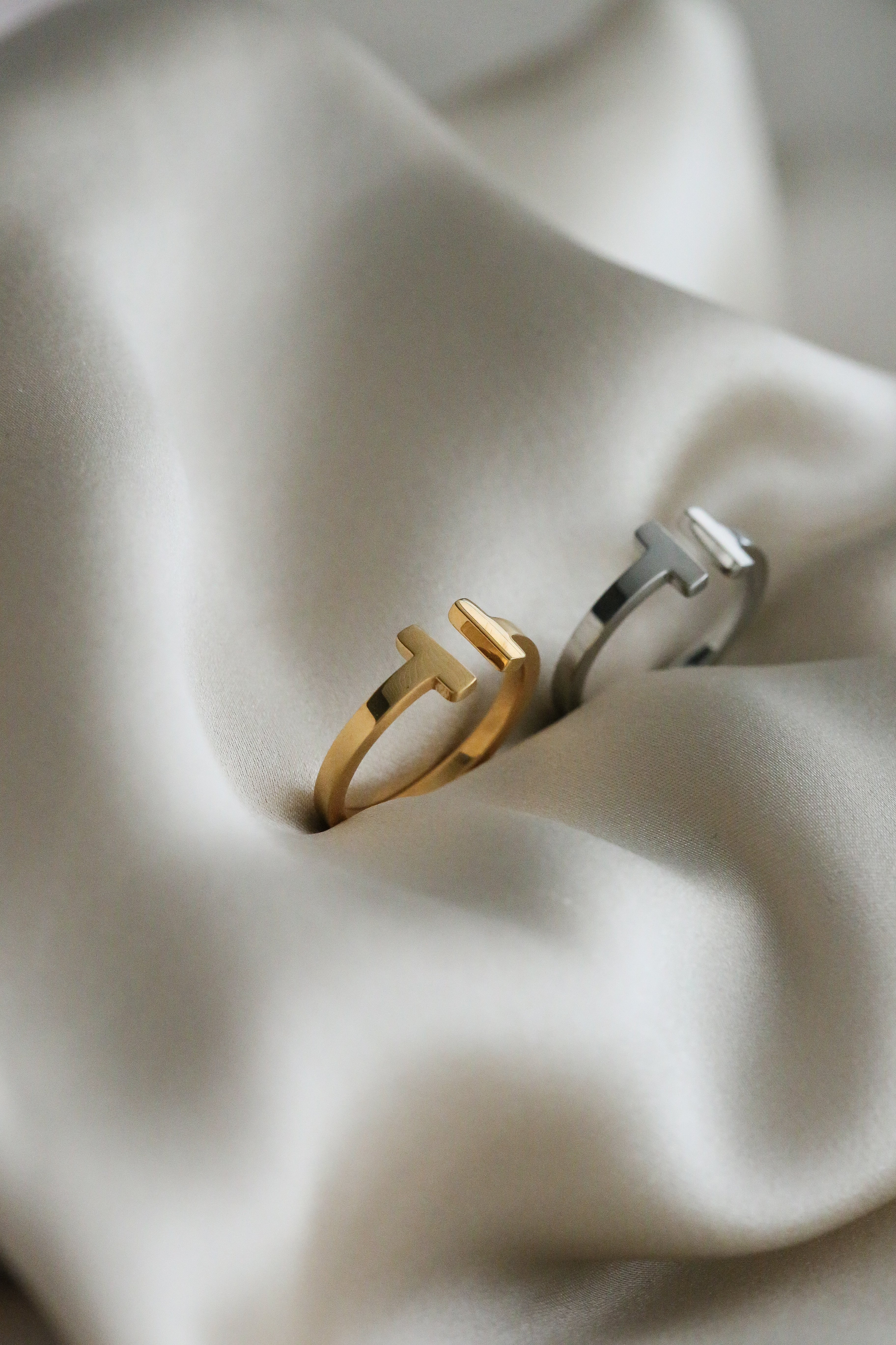 T Ring - has waterproof, durable, elegant and vintage inspired jewelry