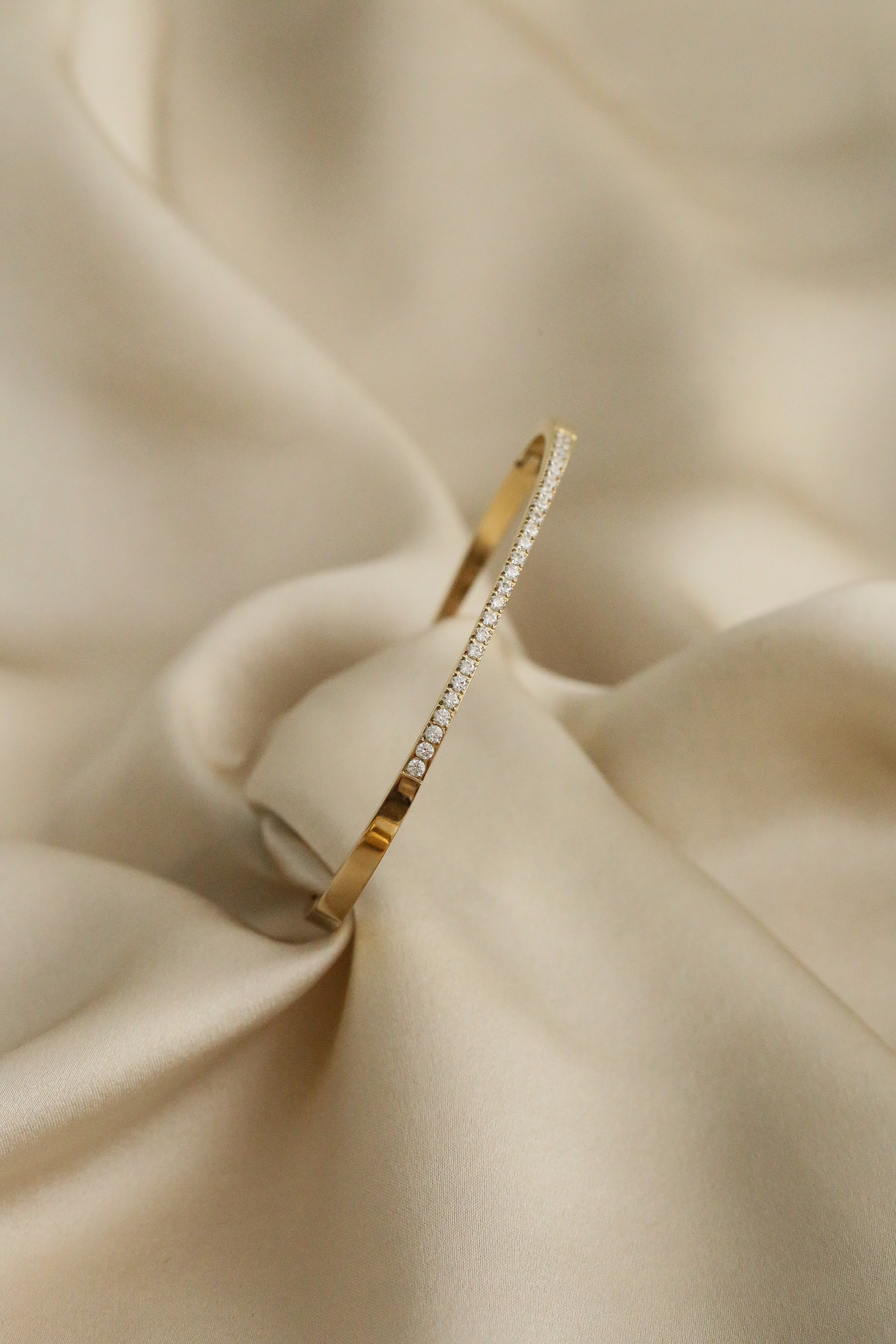 Tara Cuff - Boutique Minimaliste has waterproof, durable, elegant and vintage inspired jewelry