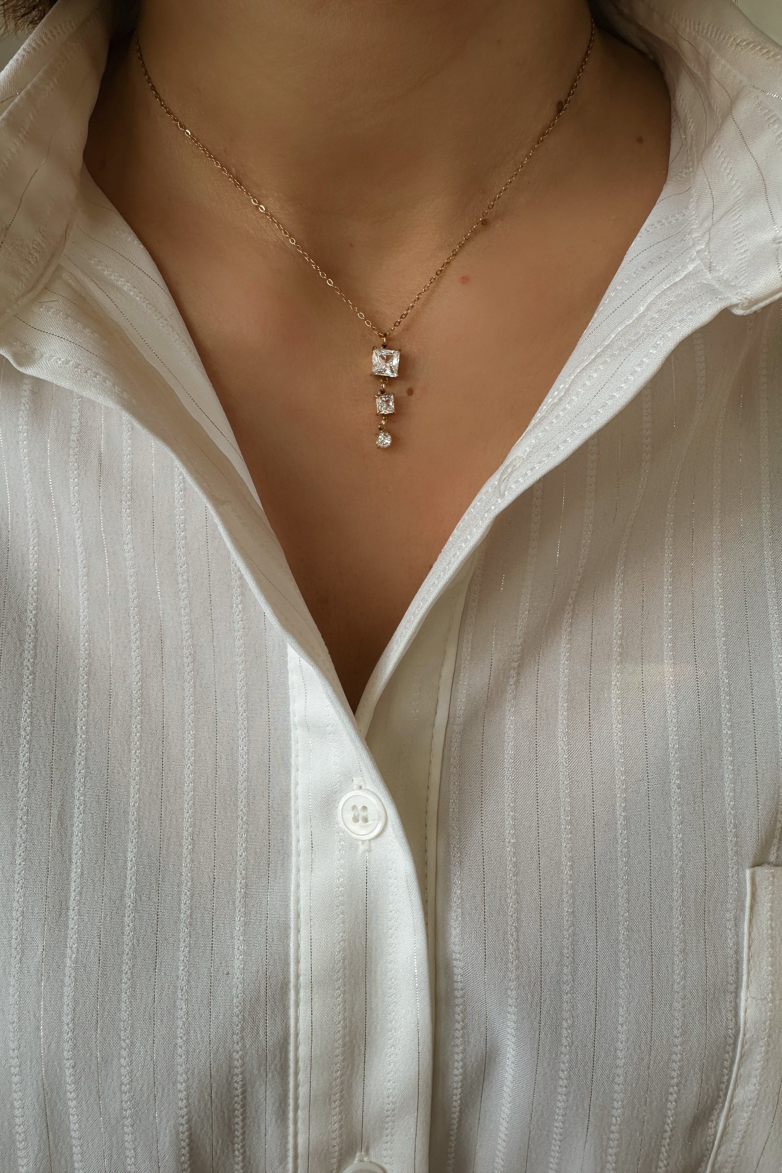 The Heart - Cubic Zirconia Drop Necklace - Boutique Minimaliste has waterproof, durable, elegant and vintage inspired jewelry