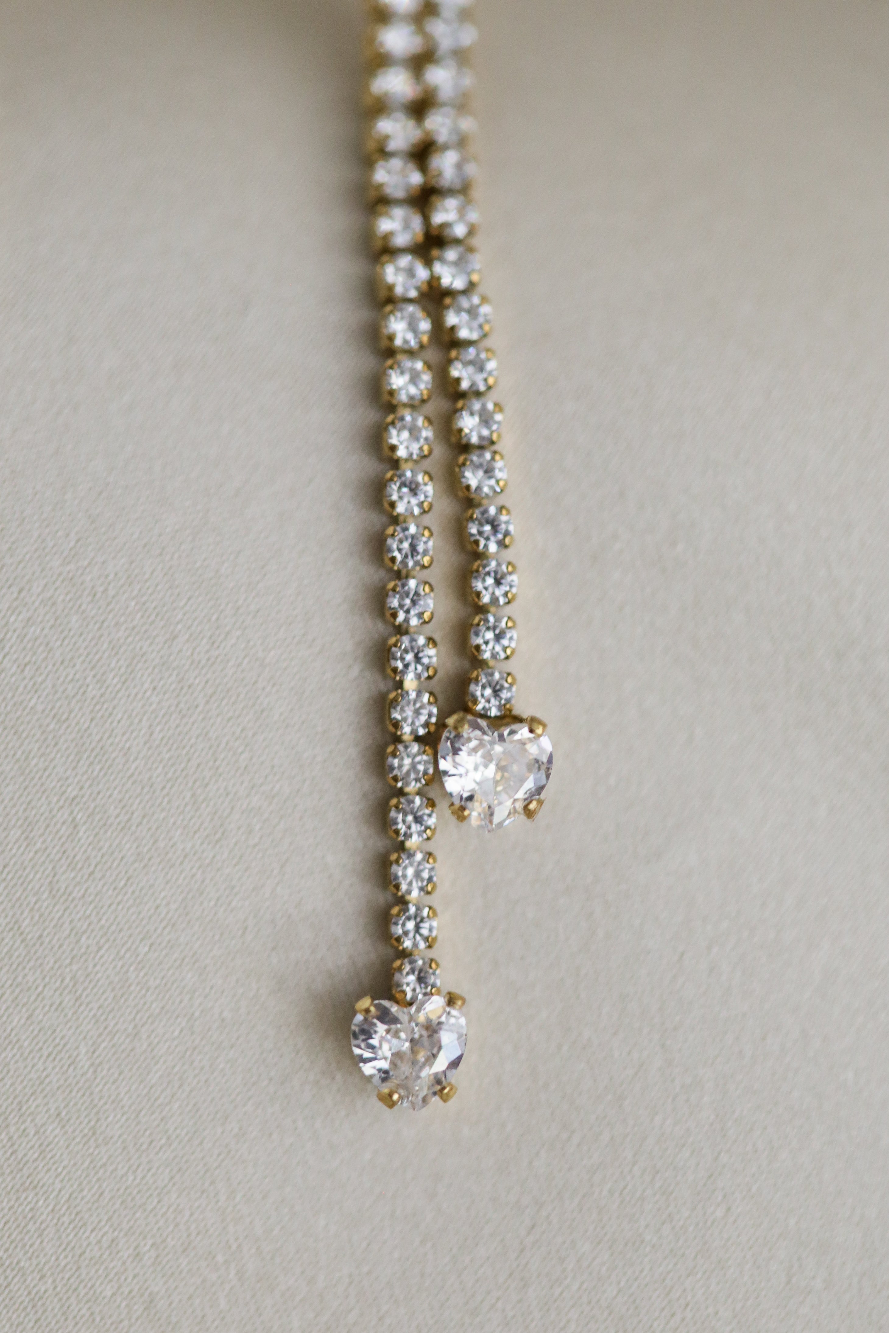 The Heart - Cubic Zirconia Earrings - Boutique Minimaliste has waterproof, durable, elegant and vintage inspired jewelry