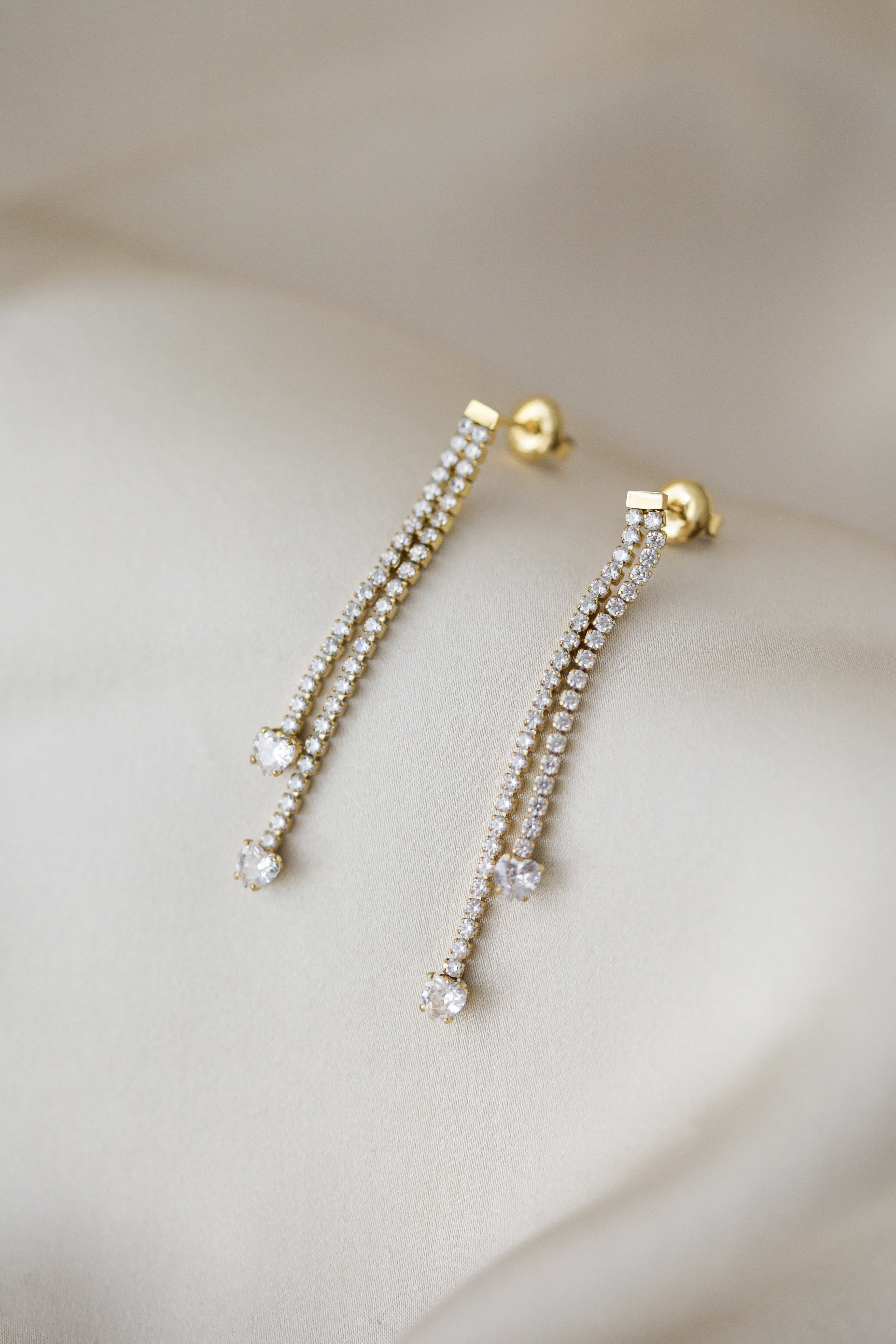 The Heart - Cubic Zirconia Earrings - Boutique Minimaliste has waterproof, durable, elegant and vintage inspired jewelry