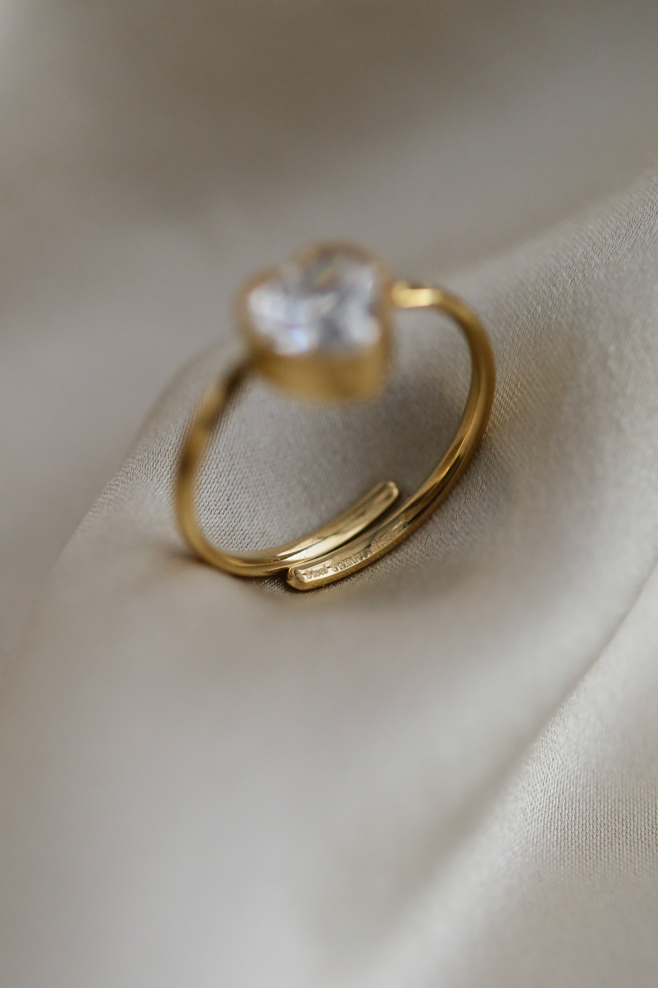 The Heart - Shaped Cubic Zirconia Ring - Boutique Minimaliste has waterproof, durable, elegant and vintage inspired jewelry