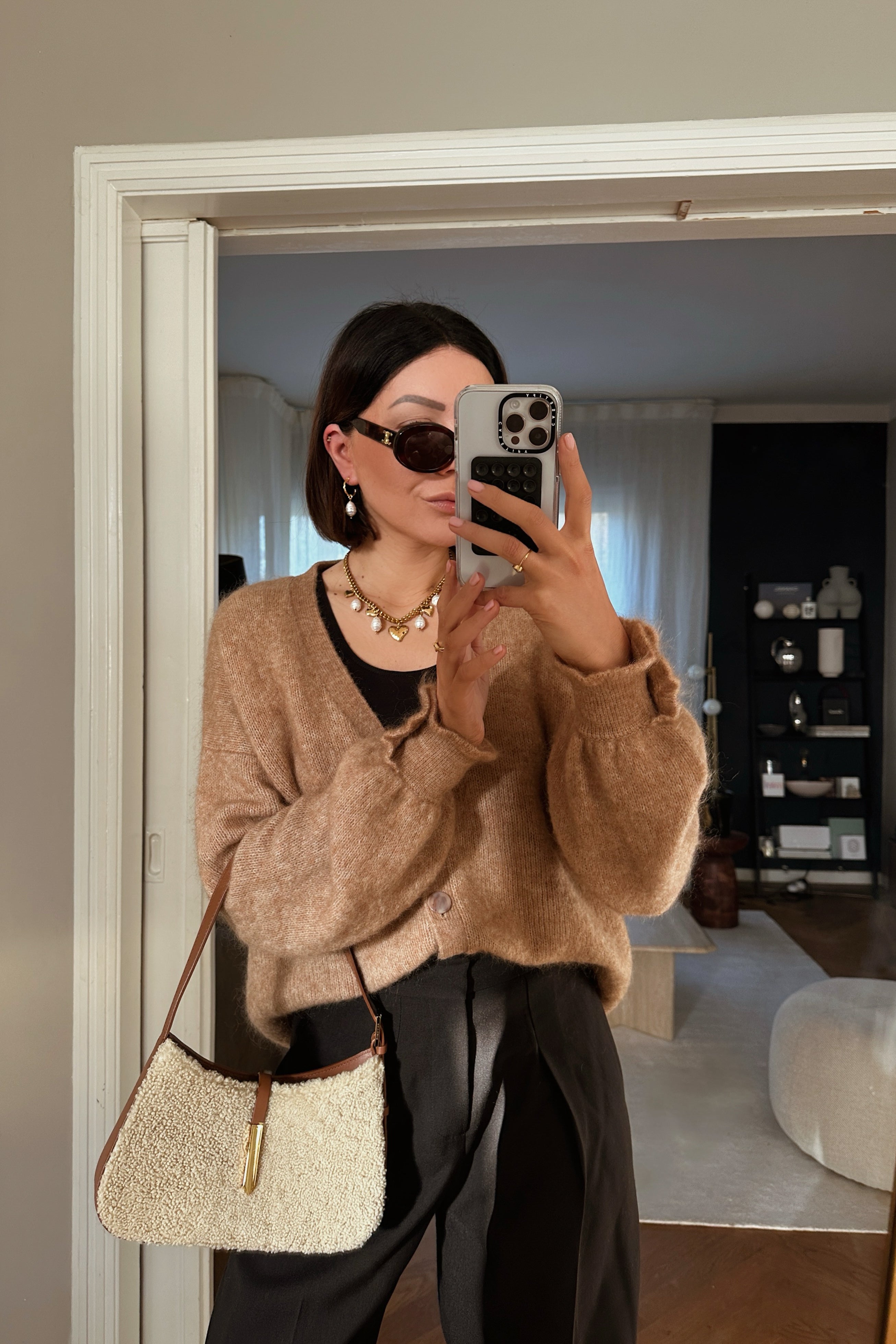 The Heart - Statement Necklace - Boutique Minimaliste has waterproof, durable, elegant and vintage inspired jewelry