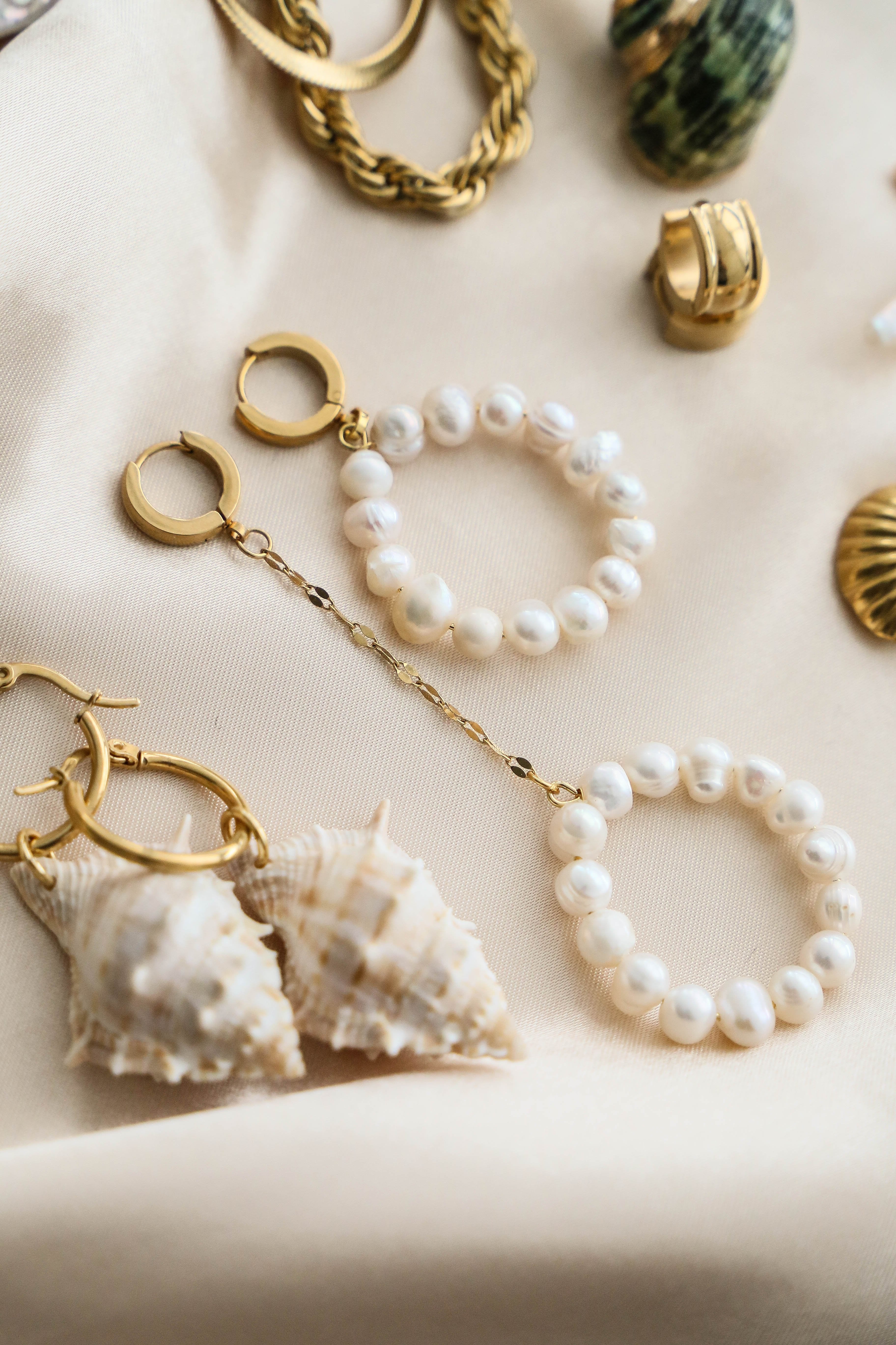 Verity Earrings - has waterproof, durable, elegant and vintage inspired jewelry