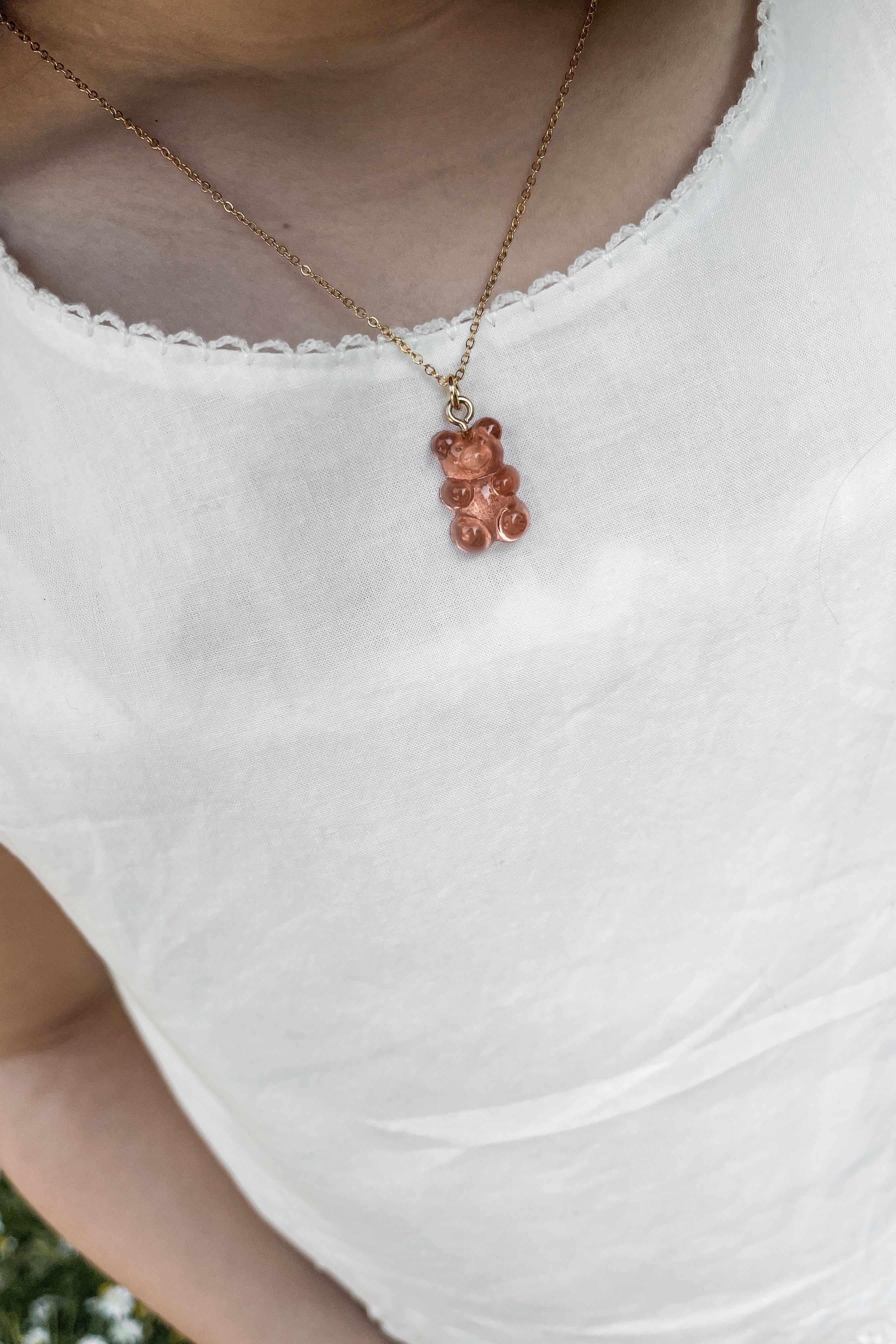 Violet (children) Necklace - Boutique Minimaliste has waterproof, durable, elegant and vintage inspired jewelry