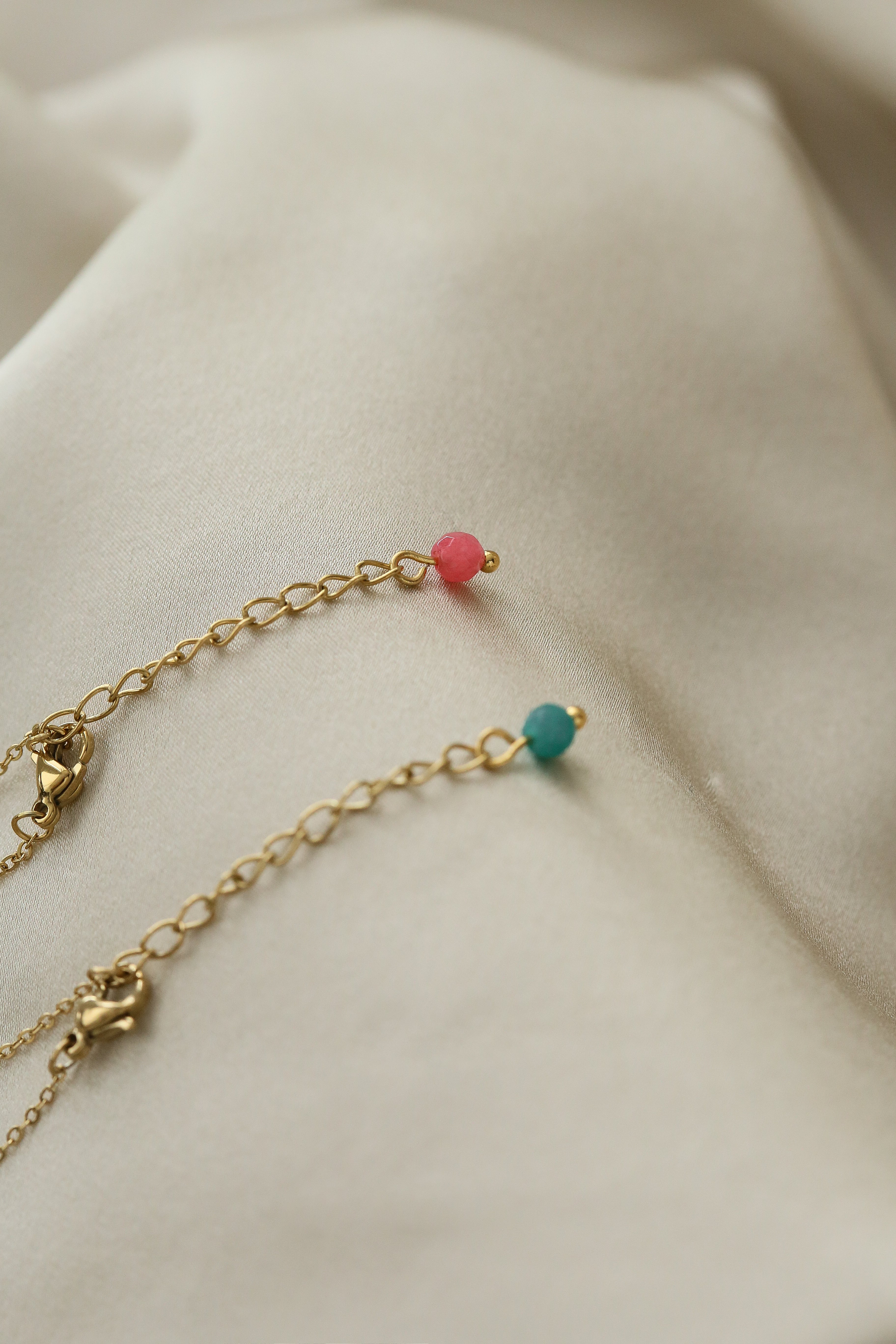 Whitney Bracelet - Boutique Minimaliste has waterproof, durable, elegant and vintage inspired jewelry
