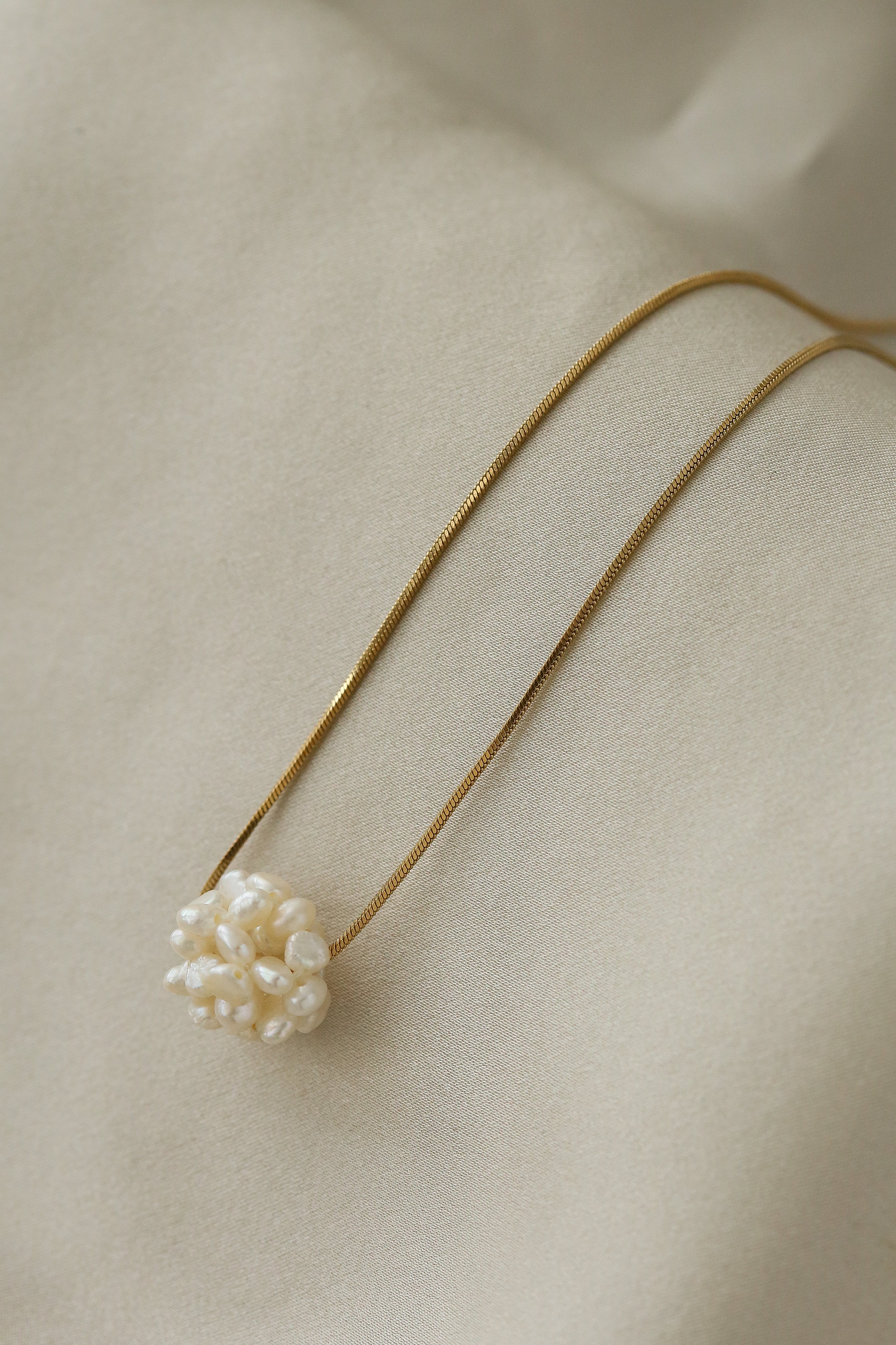 Willow Necklace - Boutique Minimaliste has waterproof, durable, elegant and vintage inspired jewelry