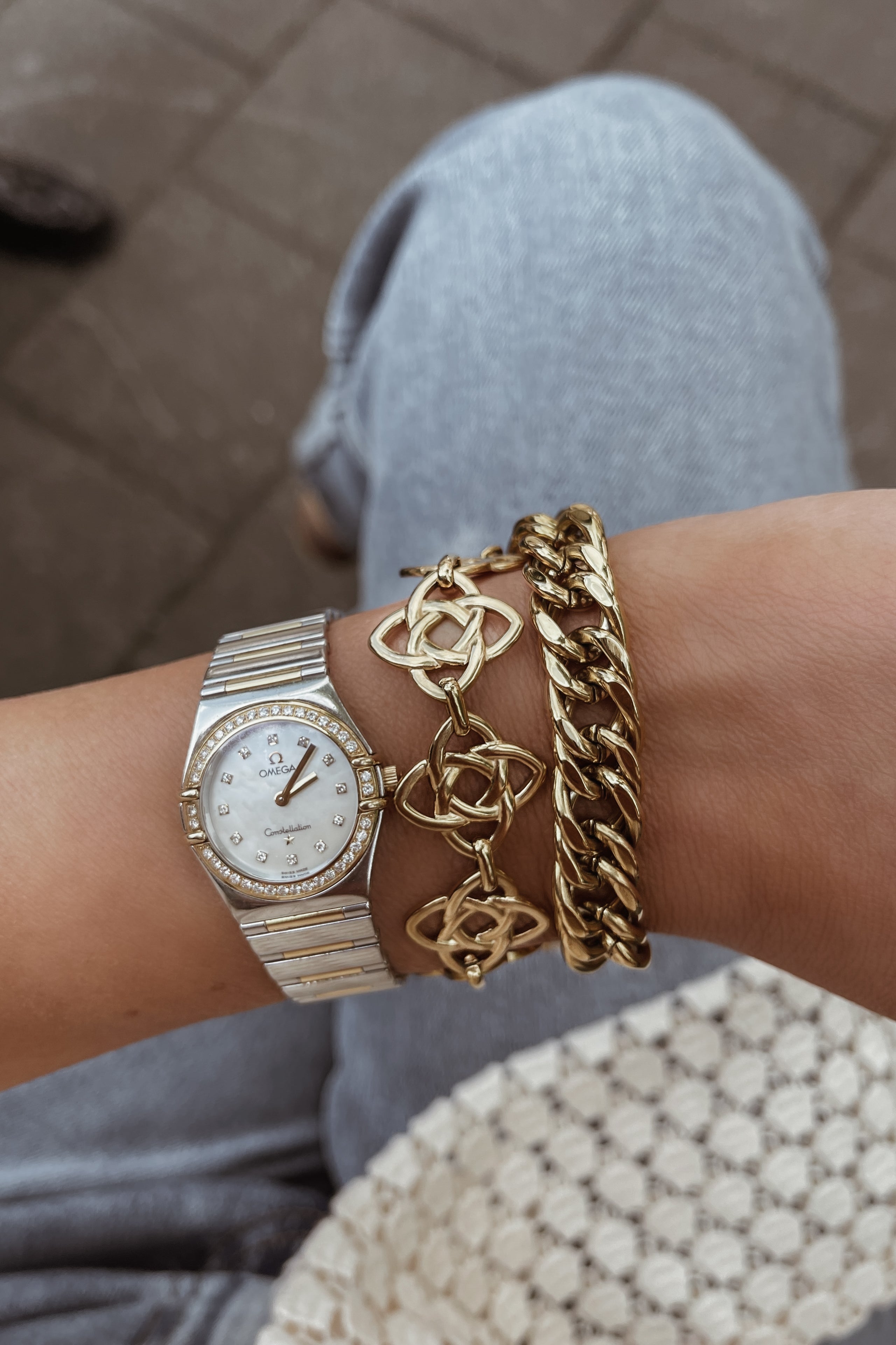 Winona Bracelet - Boutique Minimaliste has waterproof, durable, elegant and vintage inspired jewelry