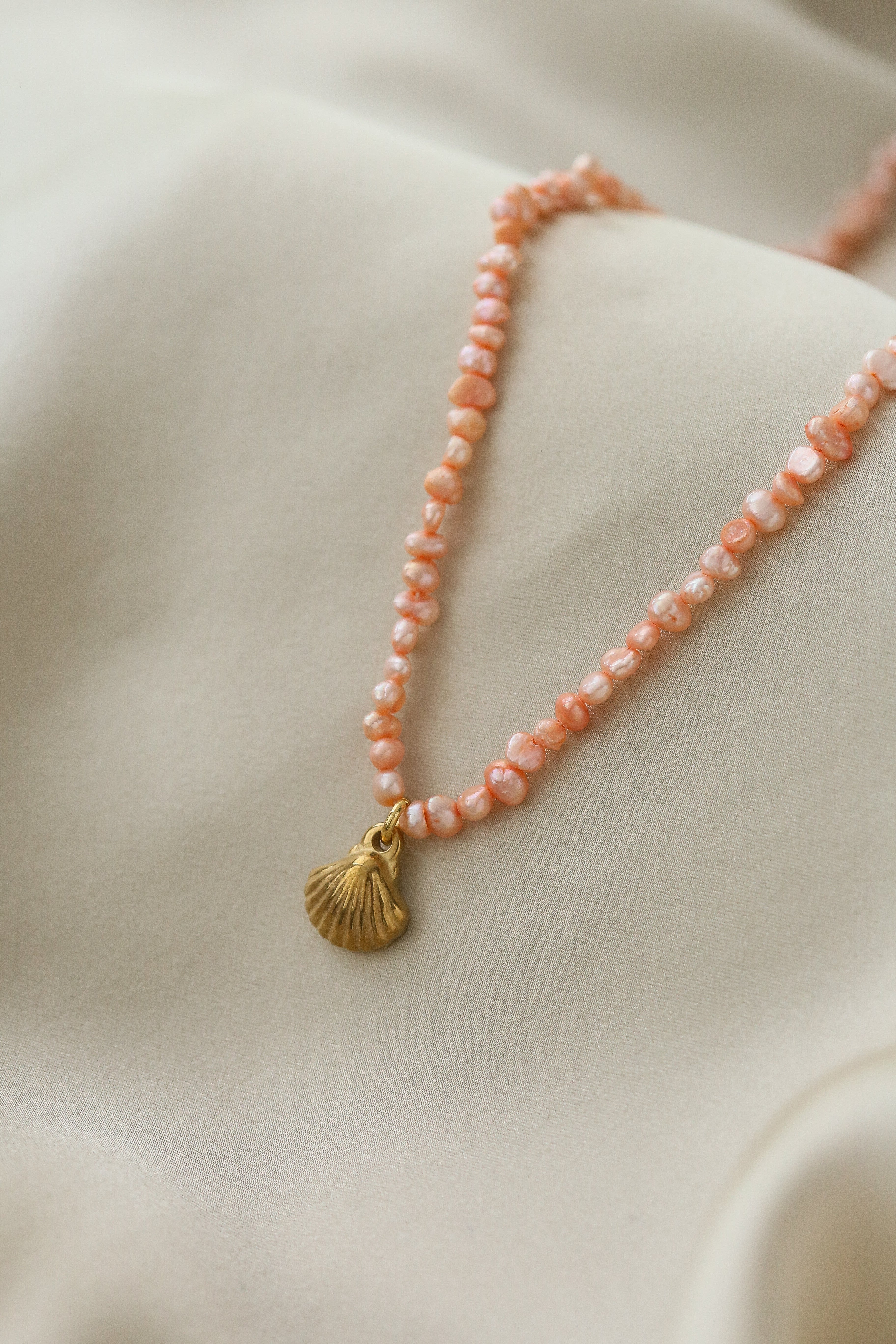 Wisteria Necklace - Boutique Minimaliste has waterproof, durable, elegant and vintage inspired jewelry