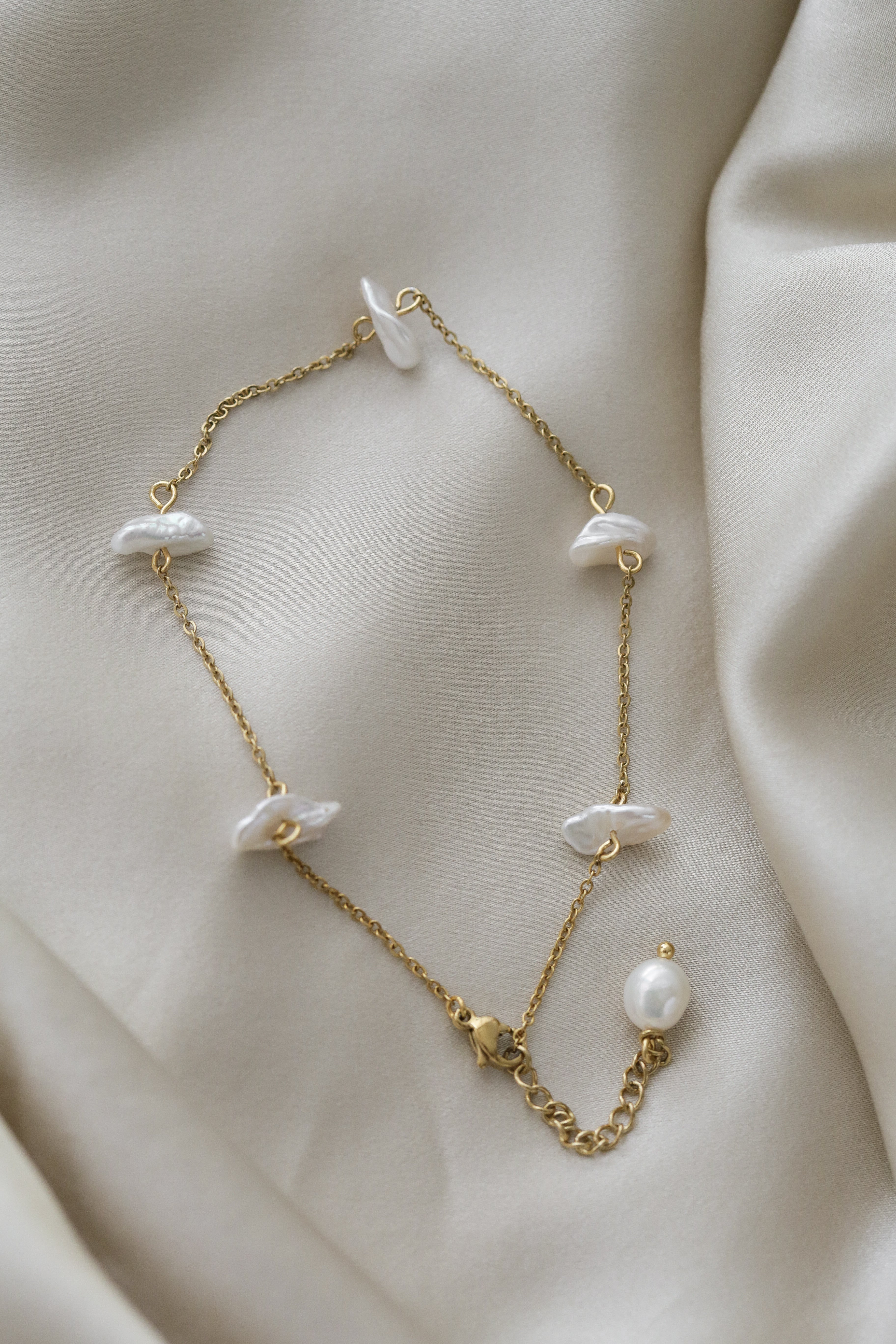 Xandy Anklet - Boutique Minimaliste has waterproof, durable, elegant and vintage inspired jewelry