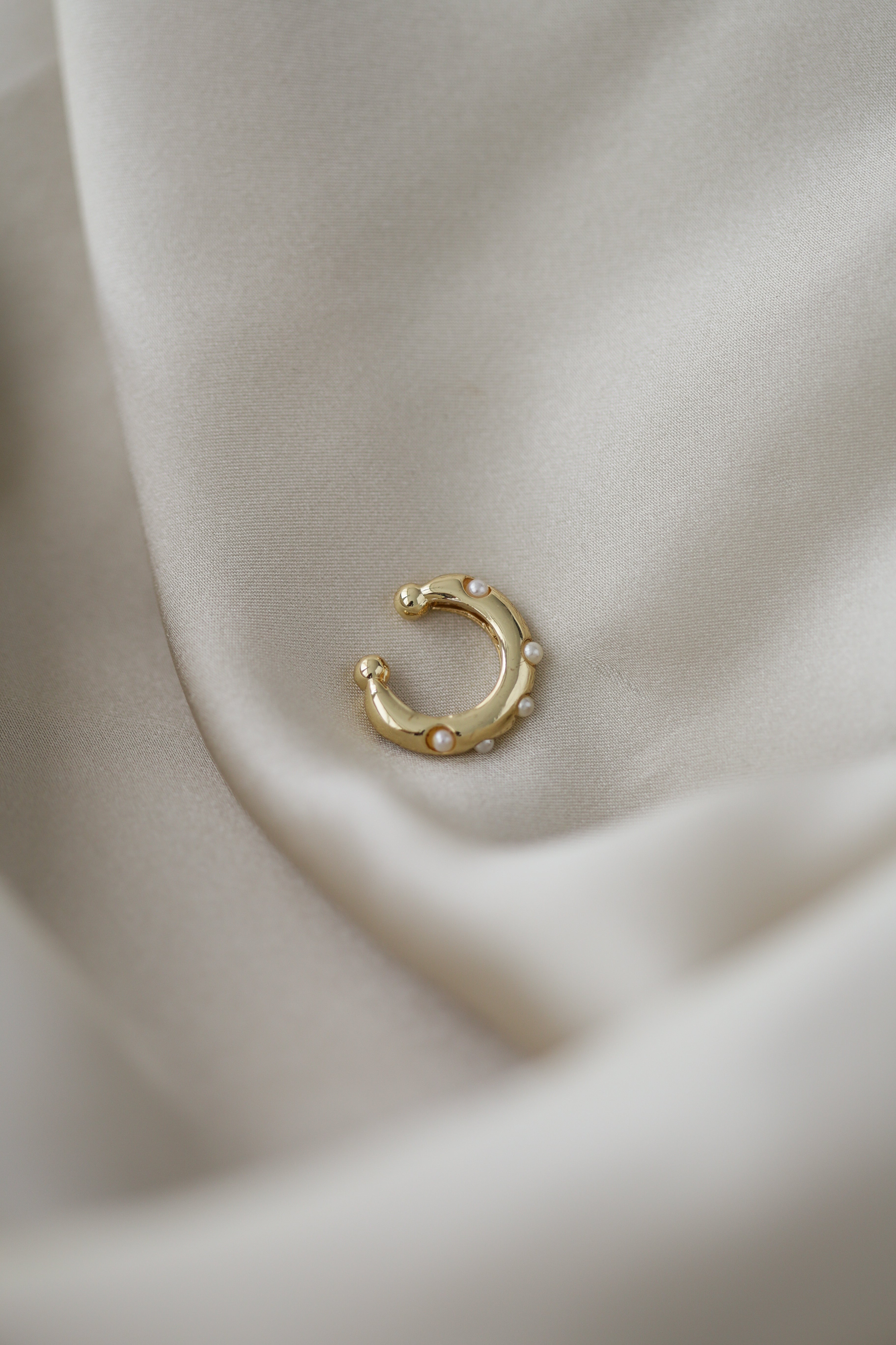 Xanthe Ear Cuff - Boutique Minimaliste has waterproof, durable, elegant and vintage inspired jewelry
