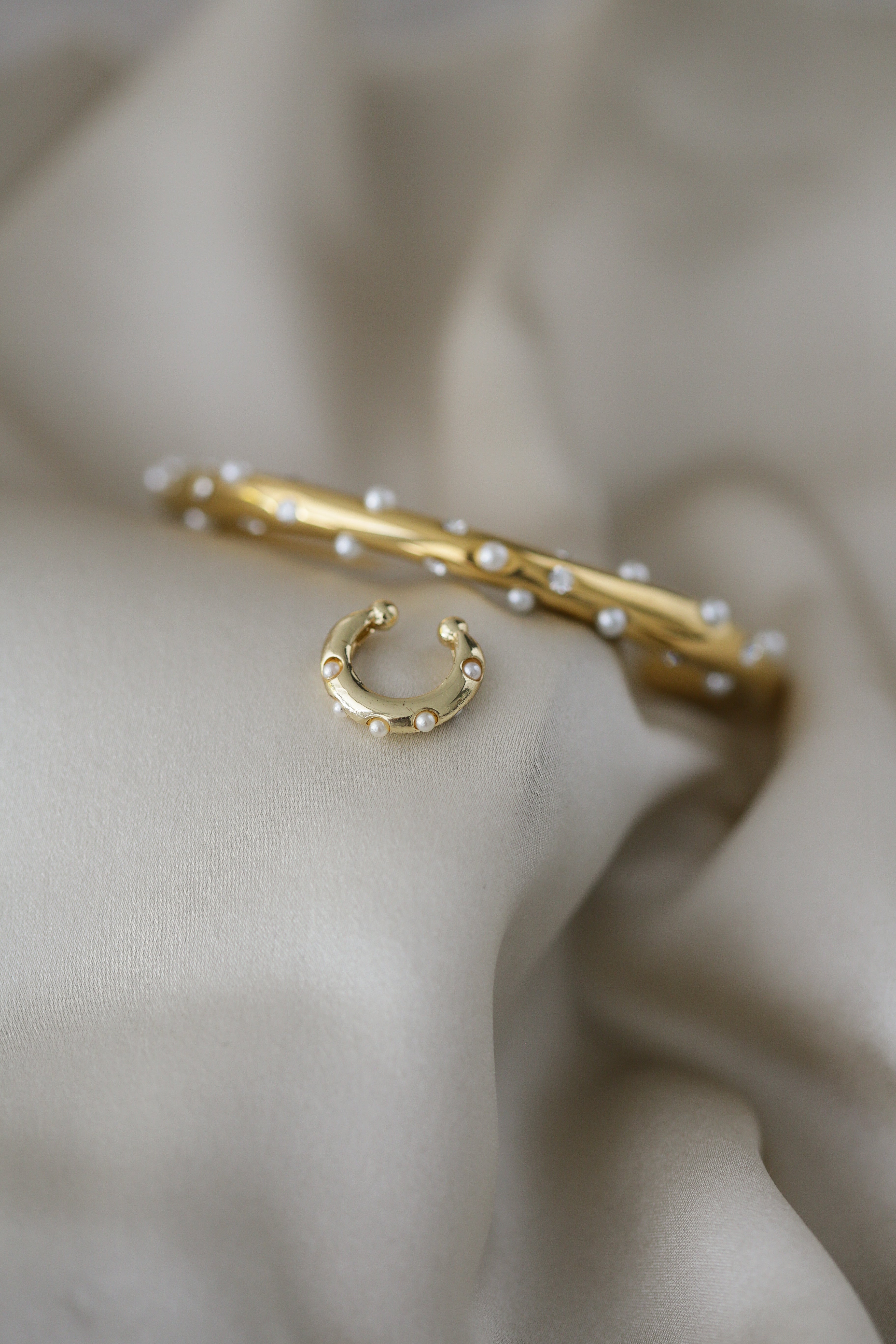 Xanthe Ear Cuff - Boutique Minimaliste has waterproof, durable, elegant and vintage inspired jewelry
